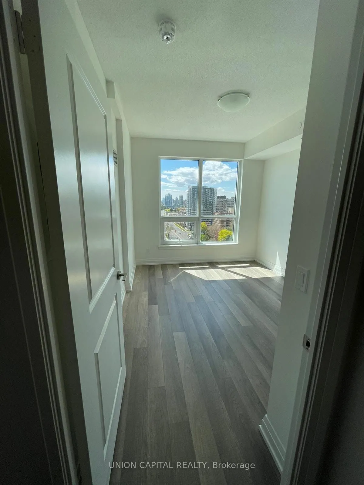 3121 Sheppard Avenue E, #1207