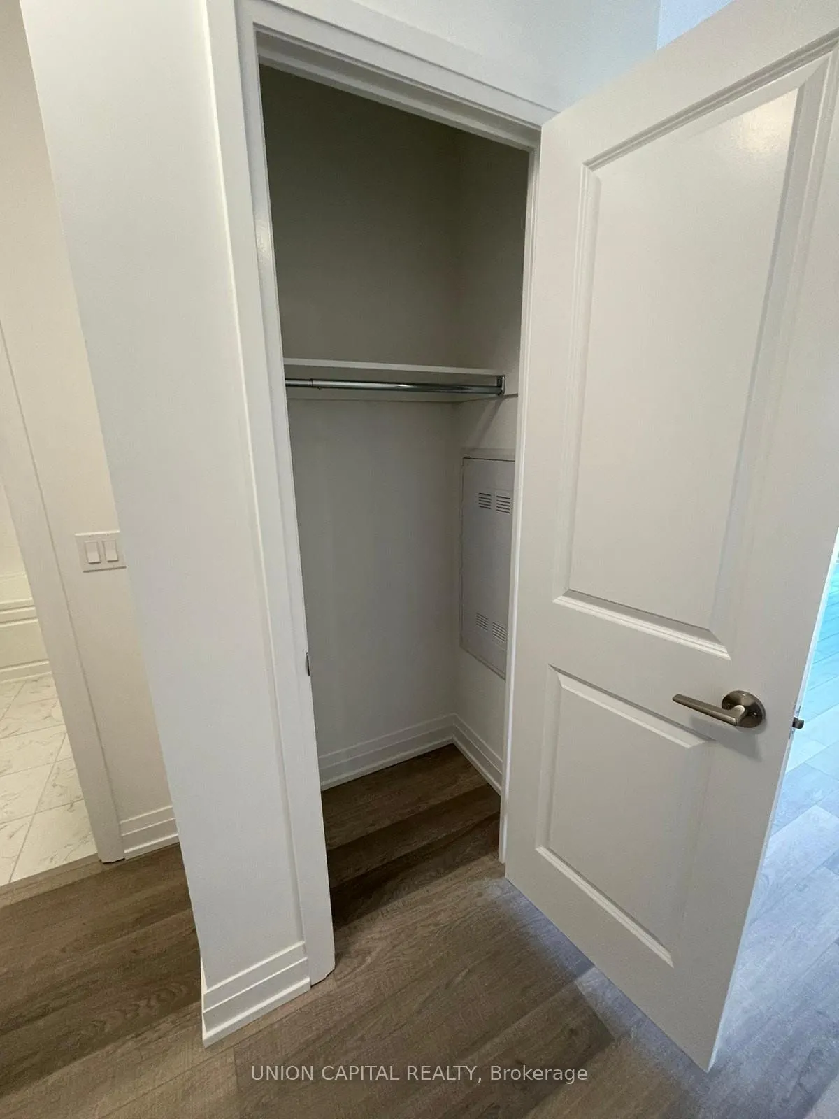 3121 Sheppard Avenue E, #1207