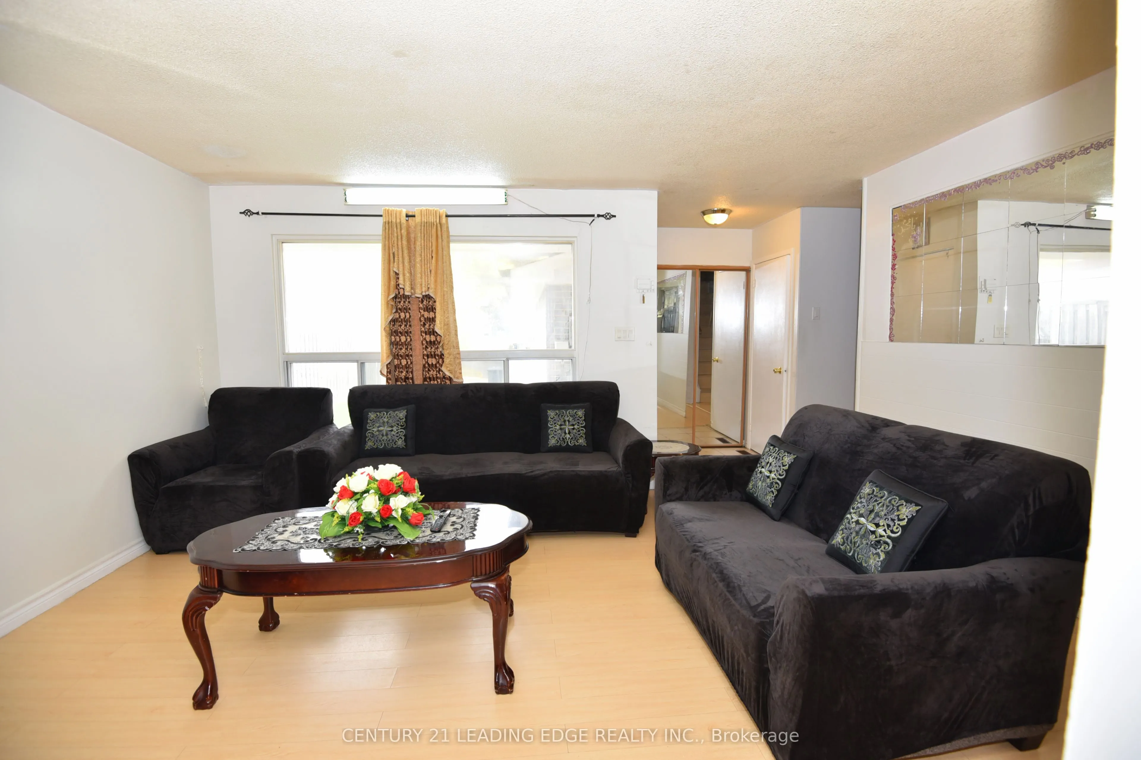 35 Horseley Hill Drive