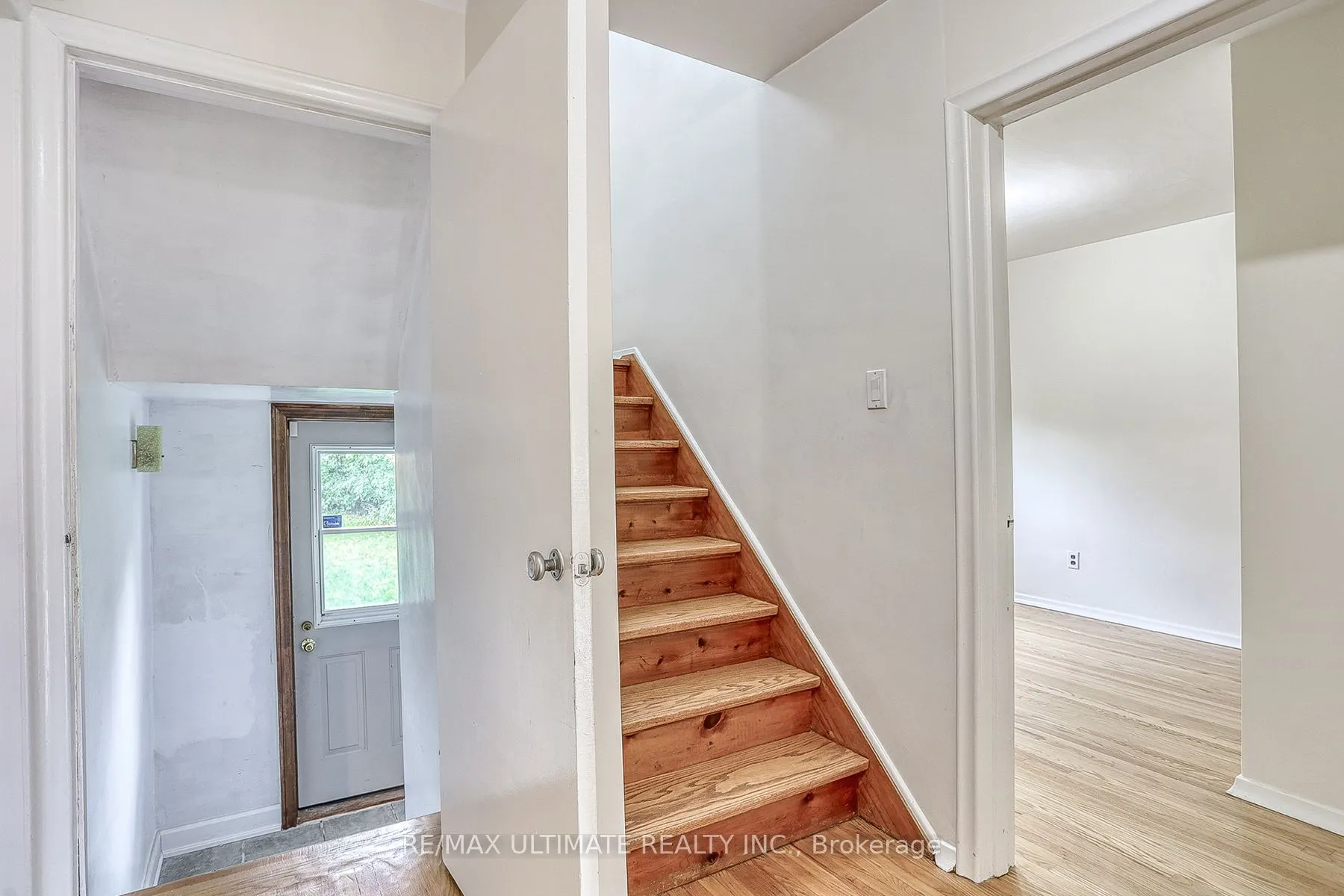 40 Treverton Drive
