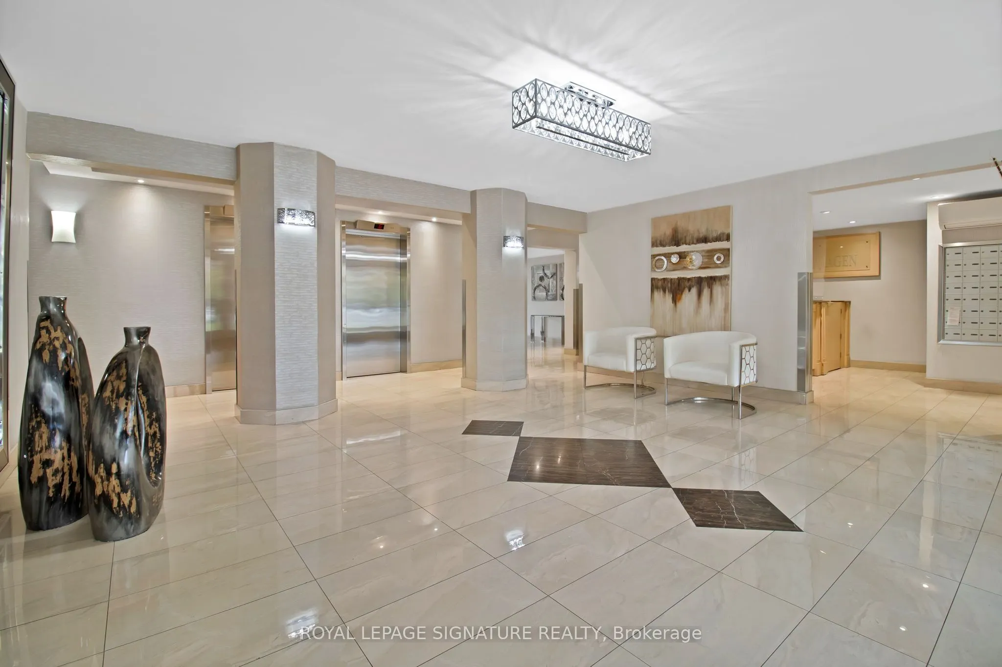 2 Glamorgan Avenue, #802