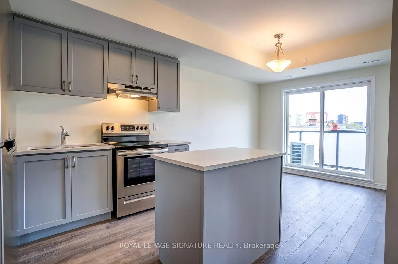 2791 Eglinton Avenue E, #503