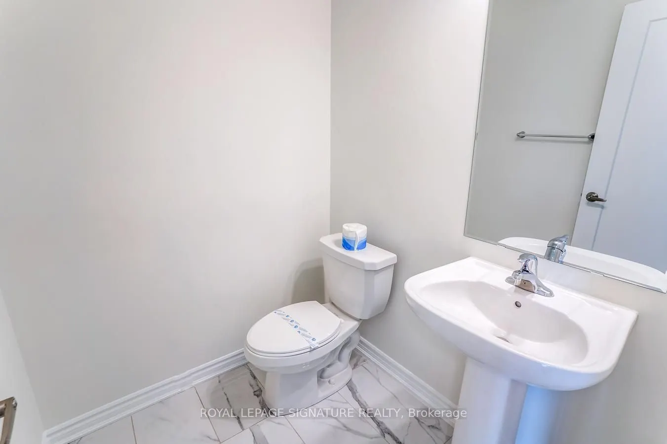 2791 Eglinton Avenue E, #503