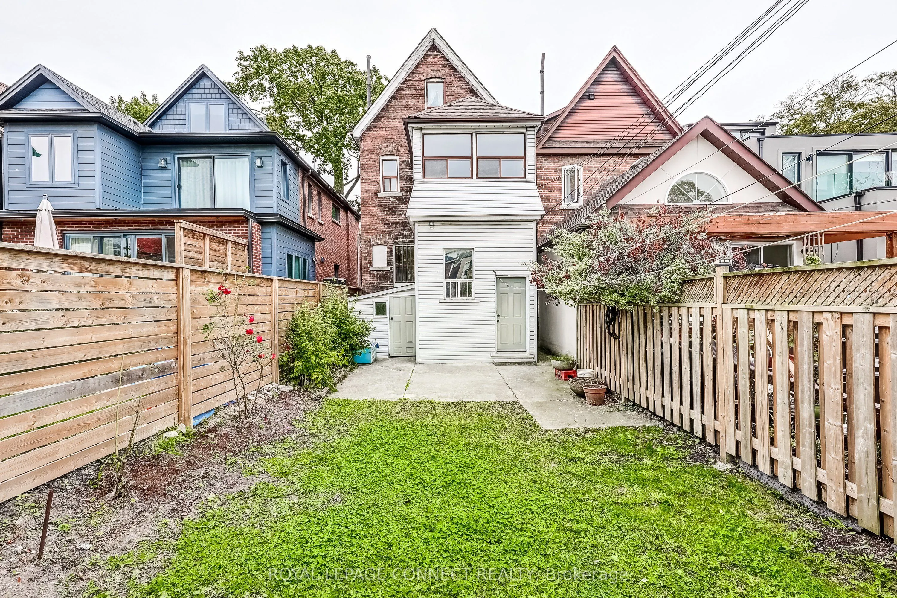 38 Woodycrest Avenue