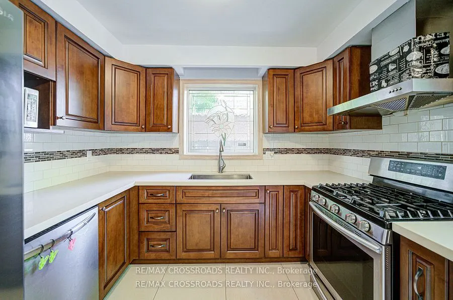 41 Huntsmill Boulevard