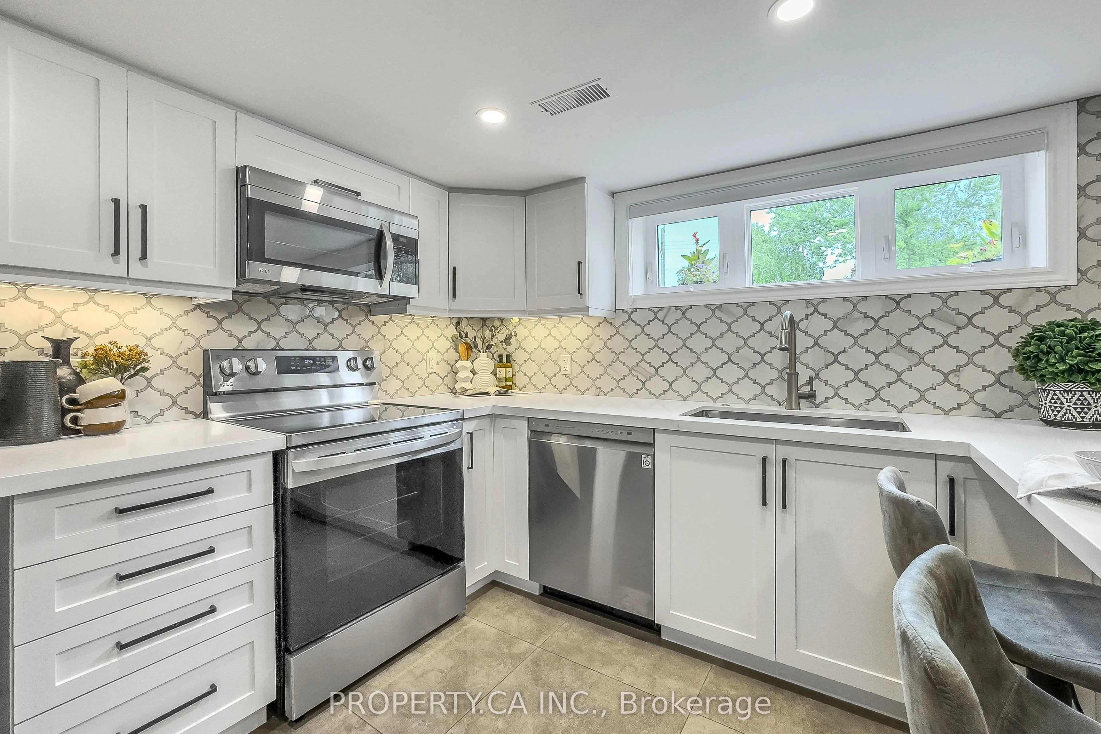 52 Ivorwood Crescent, #Basement