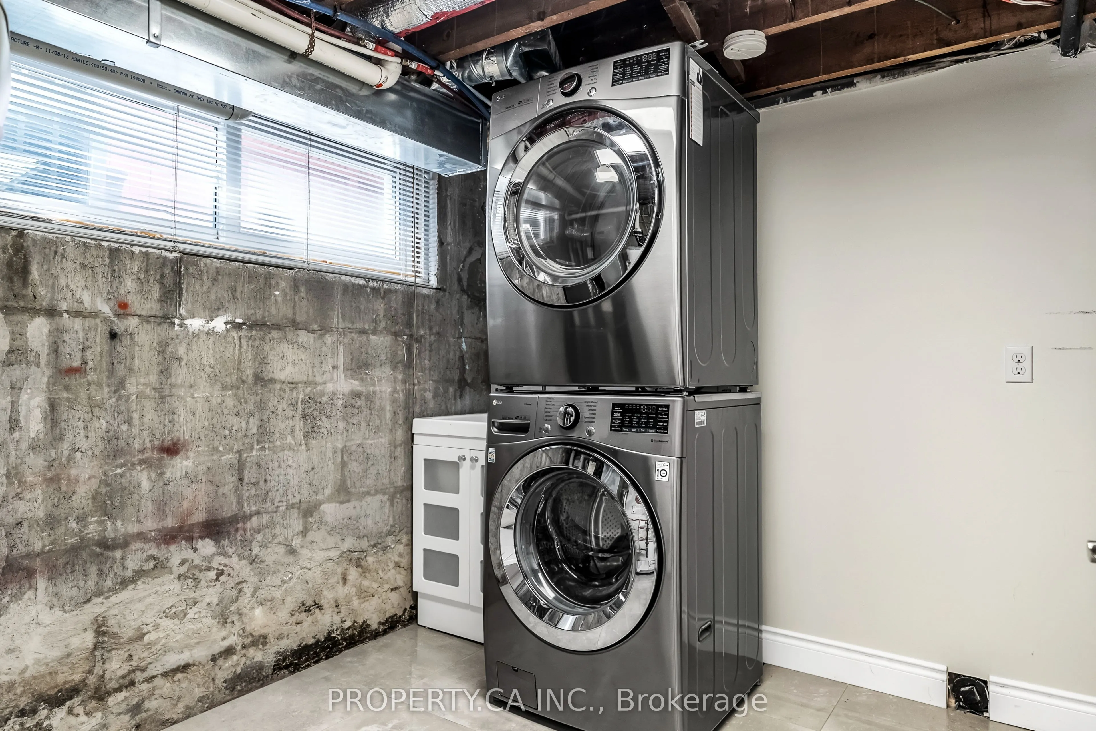 52 Ivorwood Crescent, #Basement