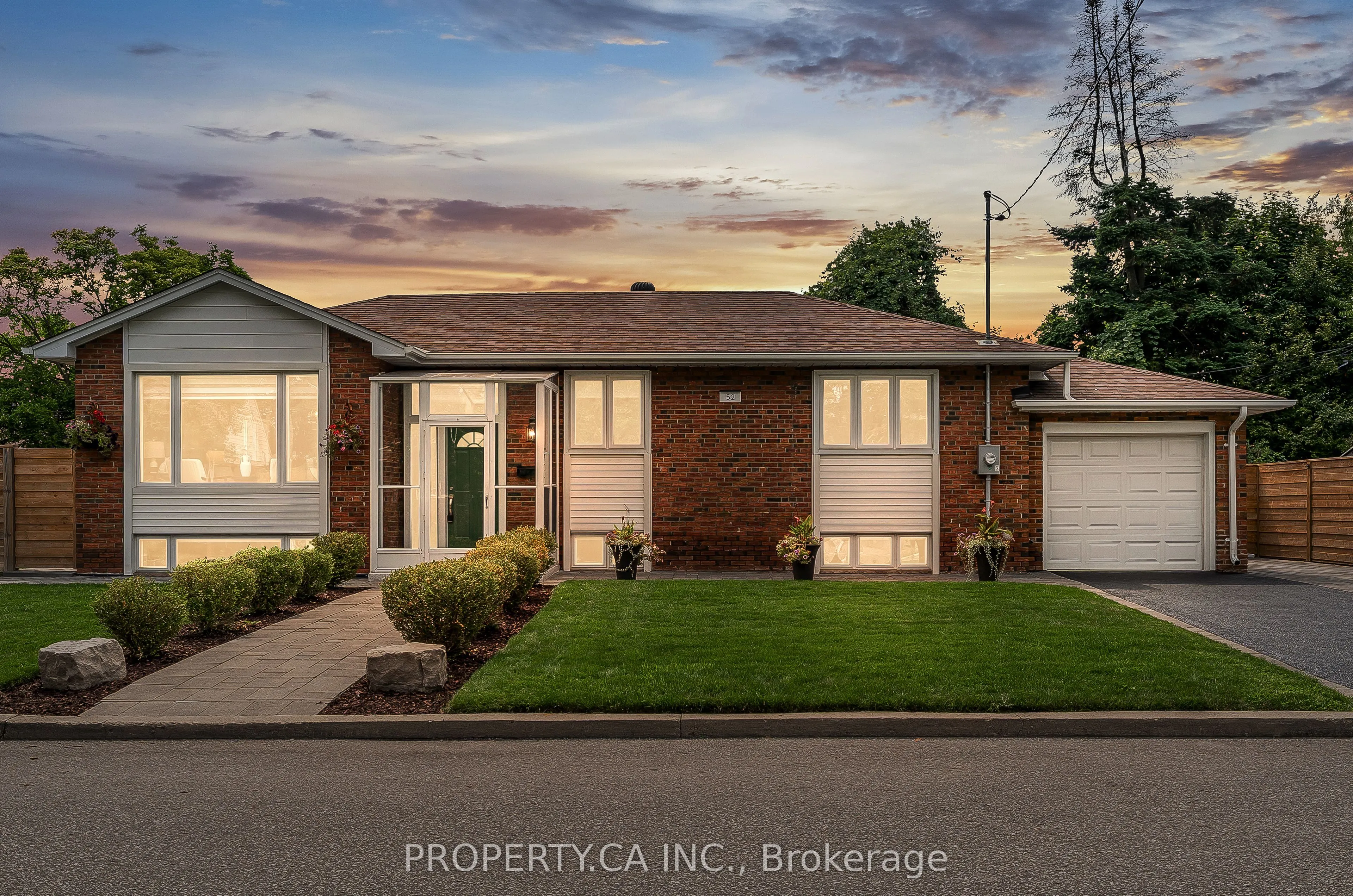 52 Ivorwood Crescent, #Main