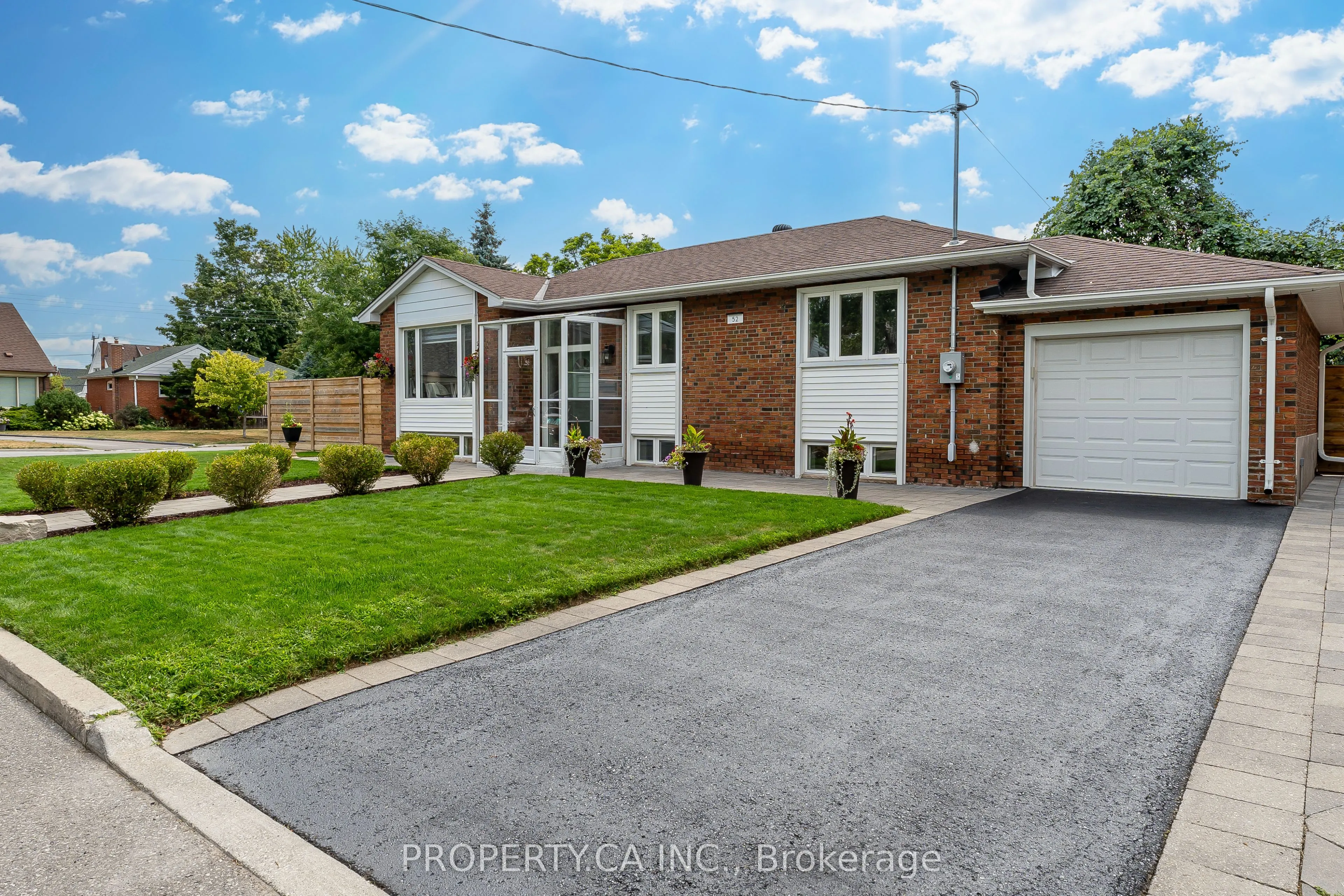 52 Ivorwood Crescent, #Main