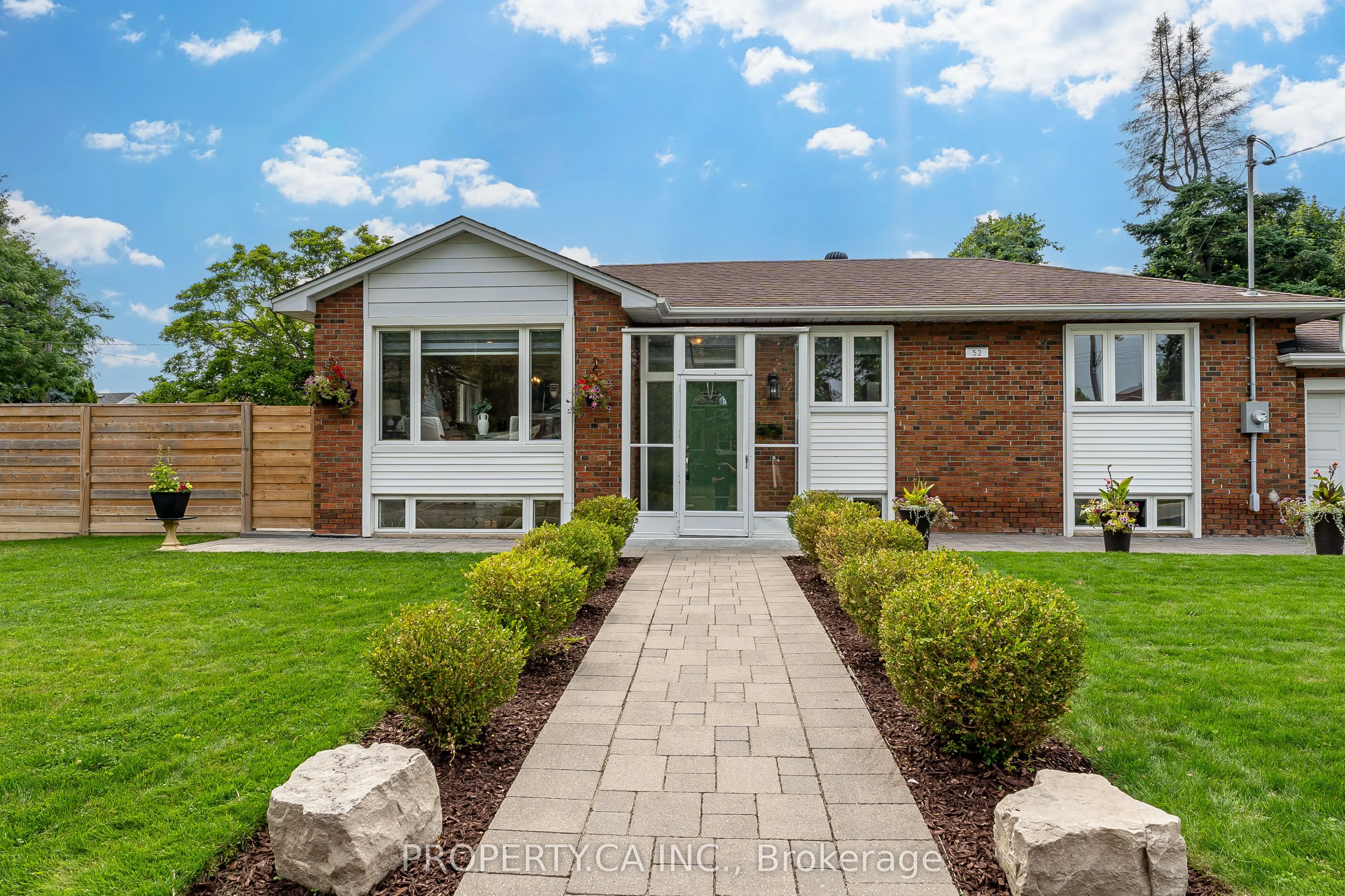52 Ivorwood Crescent, #Main