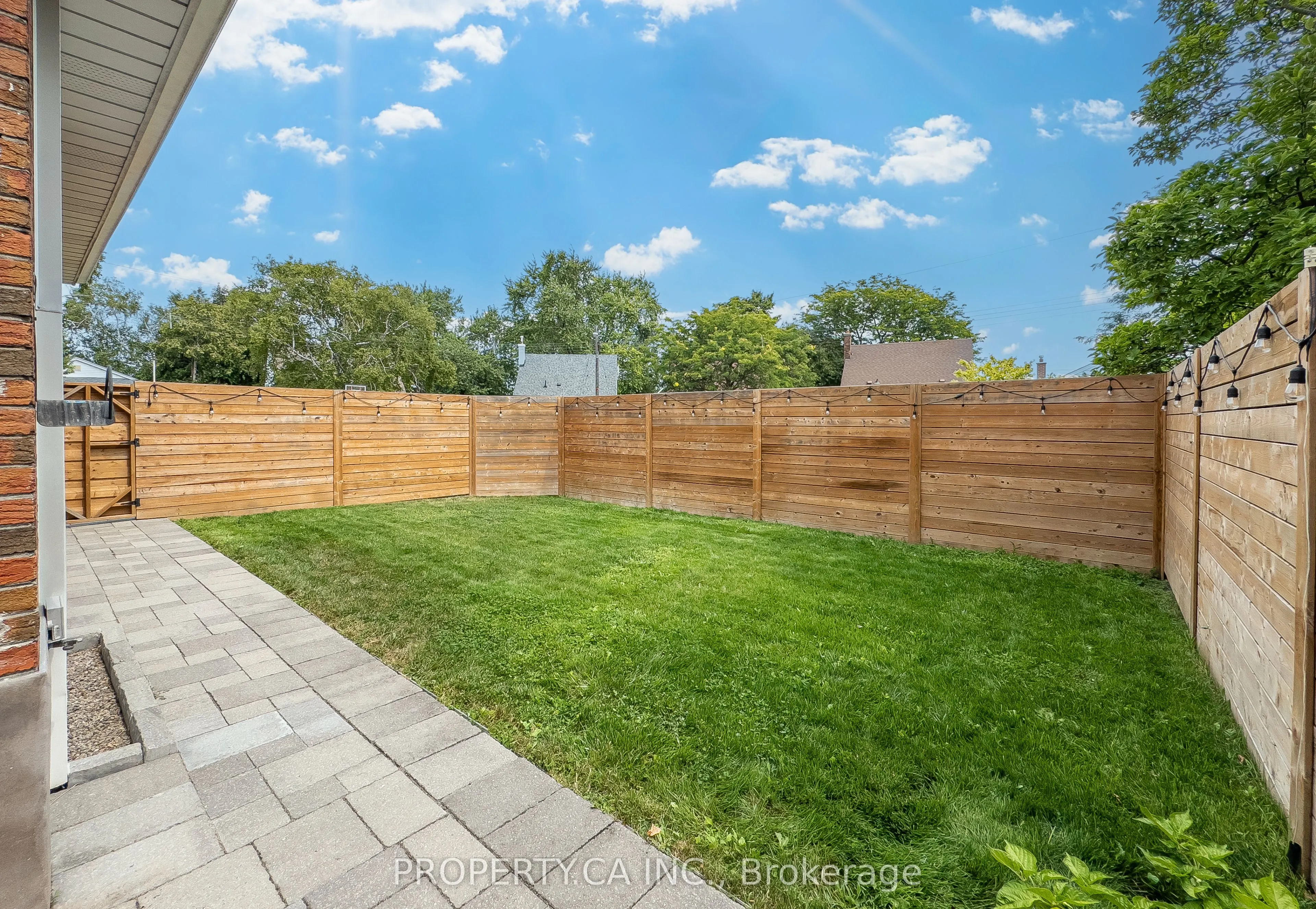 52 Ivorwood Crescent, #Main