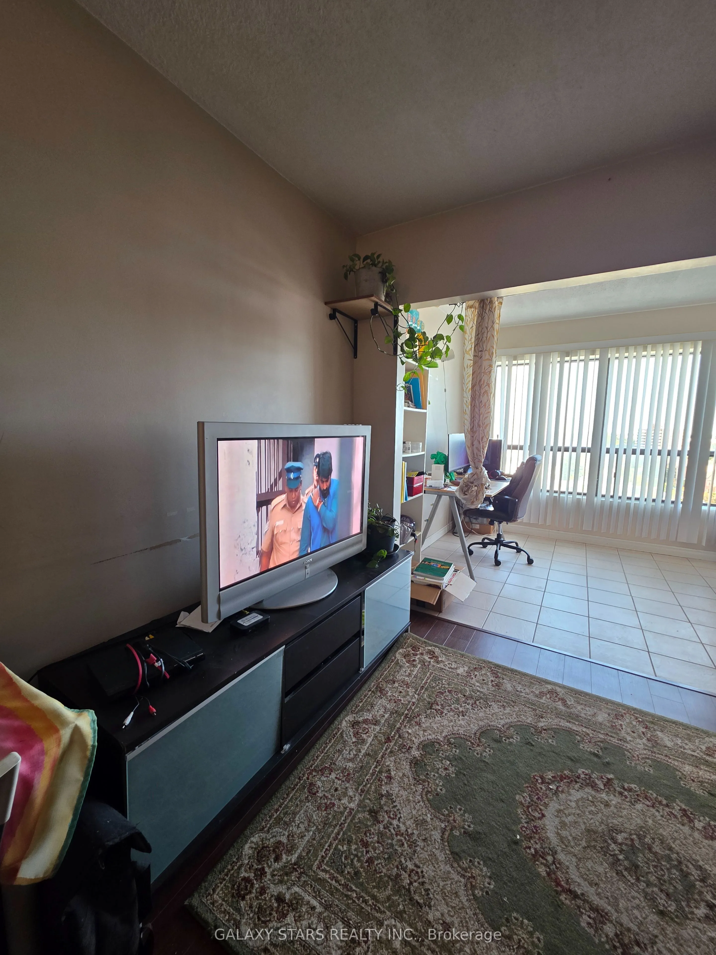 39 Kimbercroft Court, #803