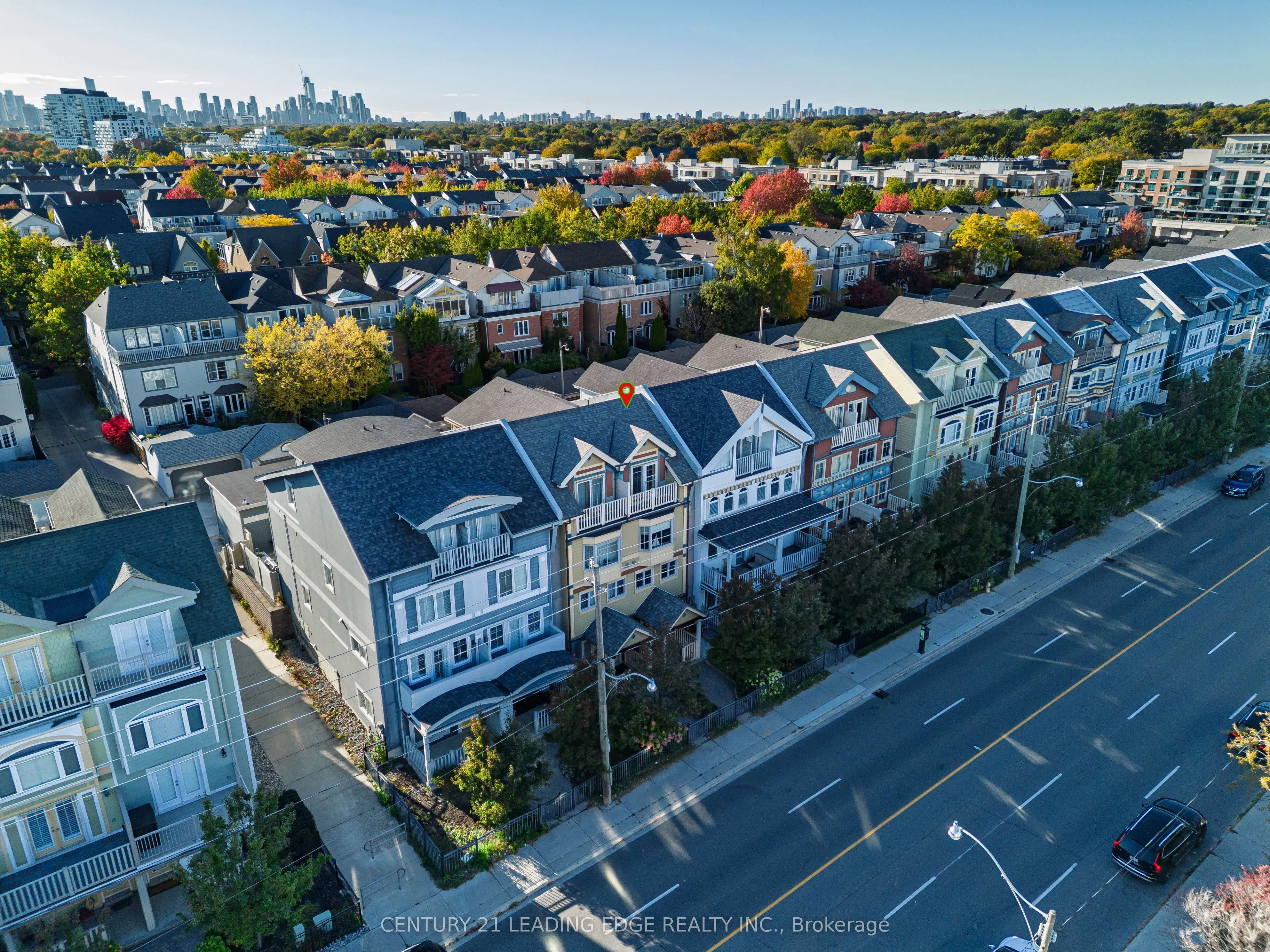 82 Woodbine Avenue