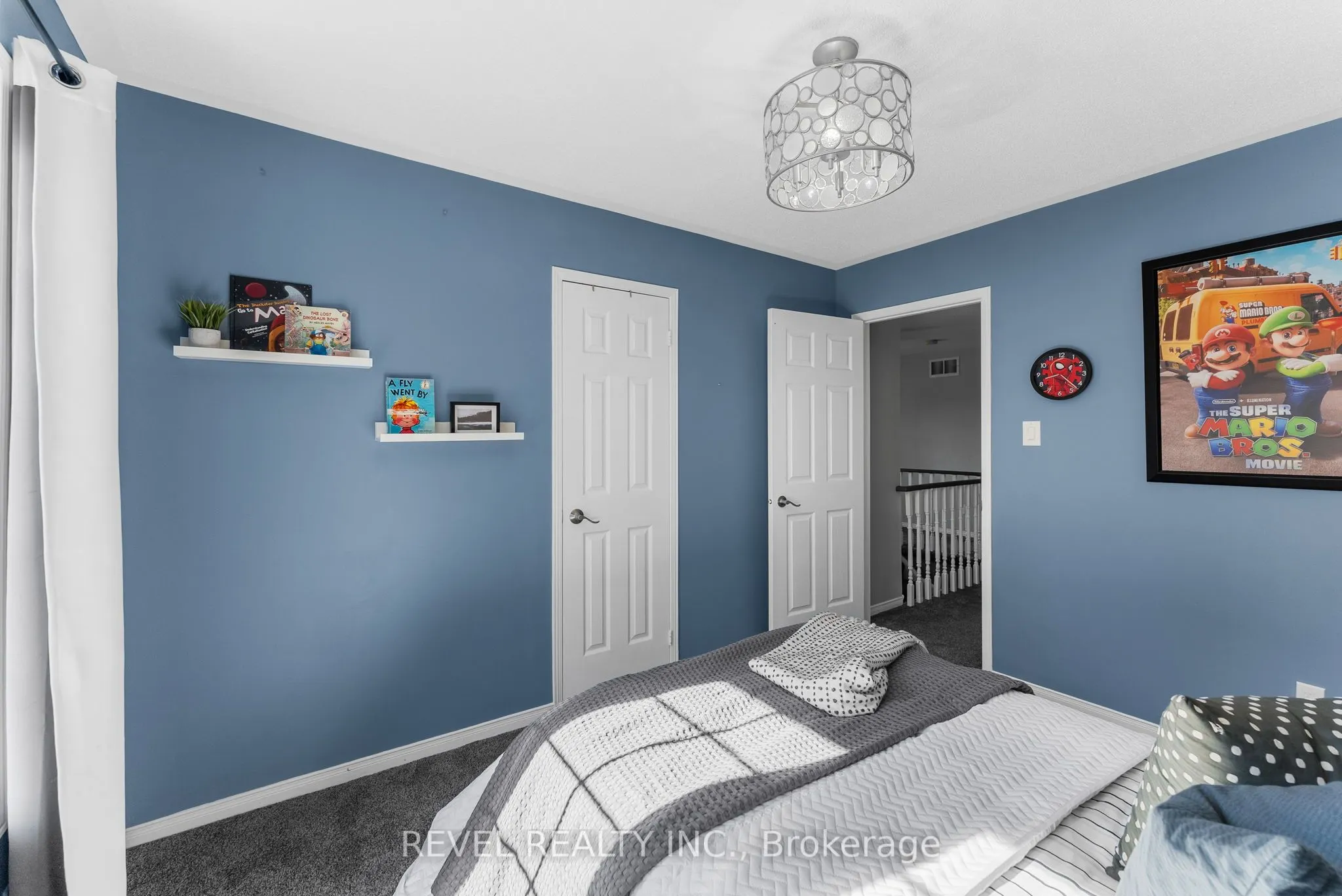 17 Hirons Drive