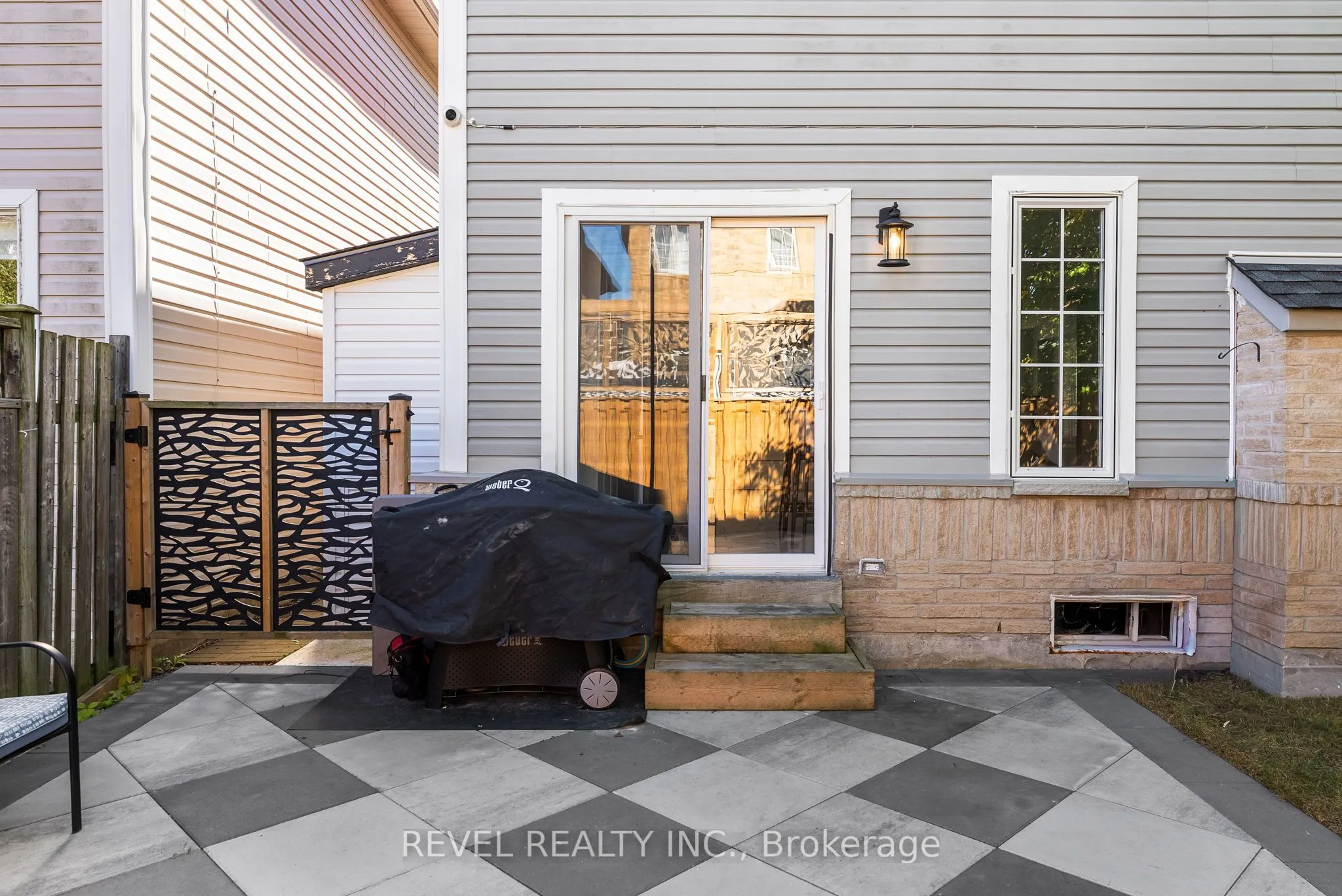 17 Hirons Drive