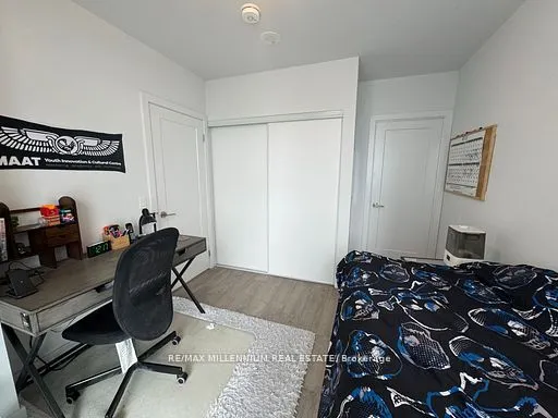 2550 simcoe Street N, #1715