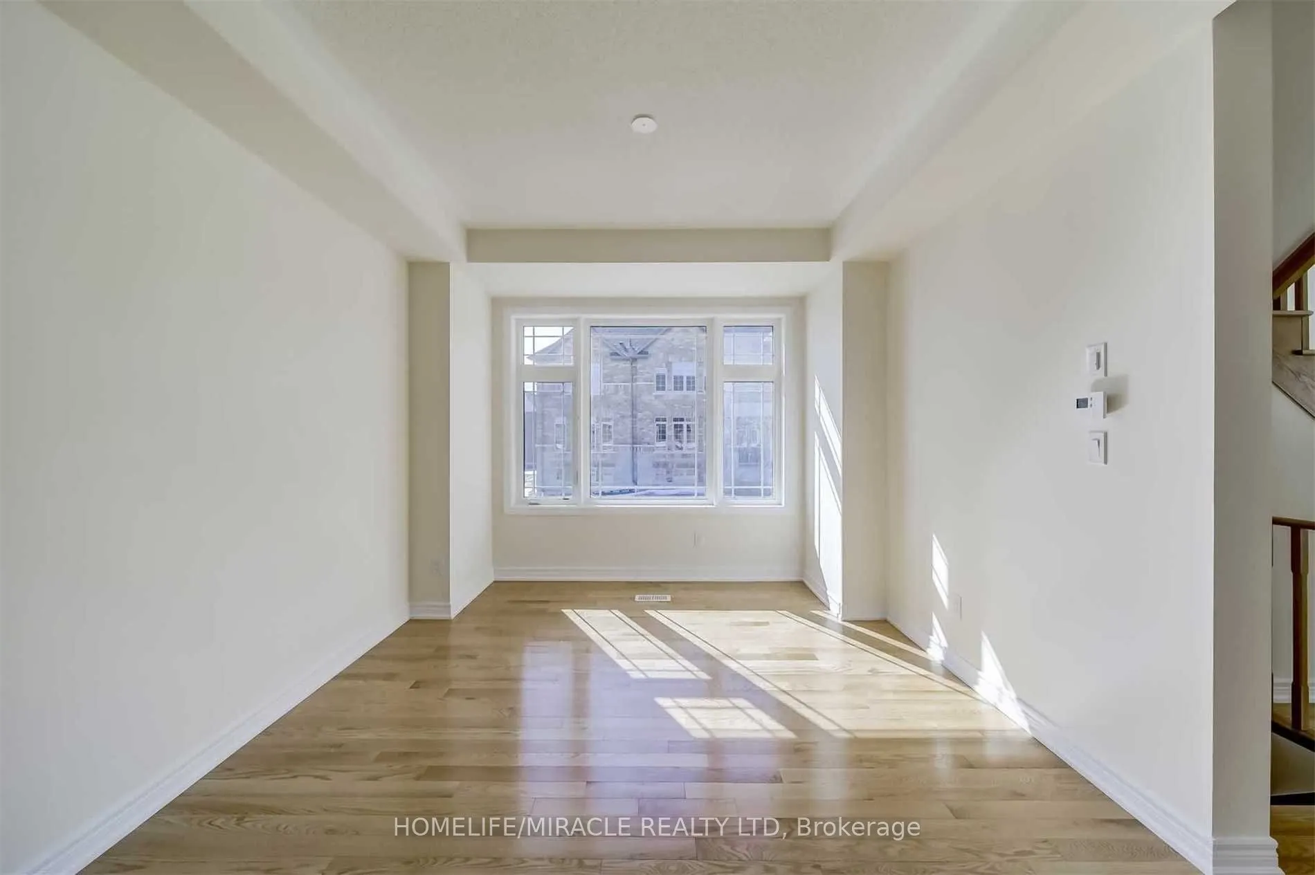 2437 Hibiscus Drive