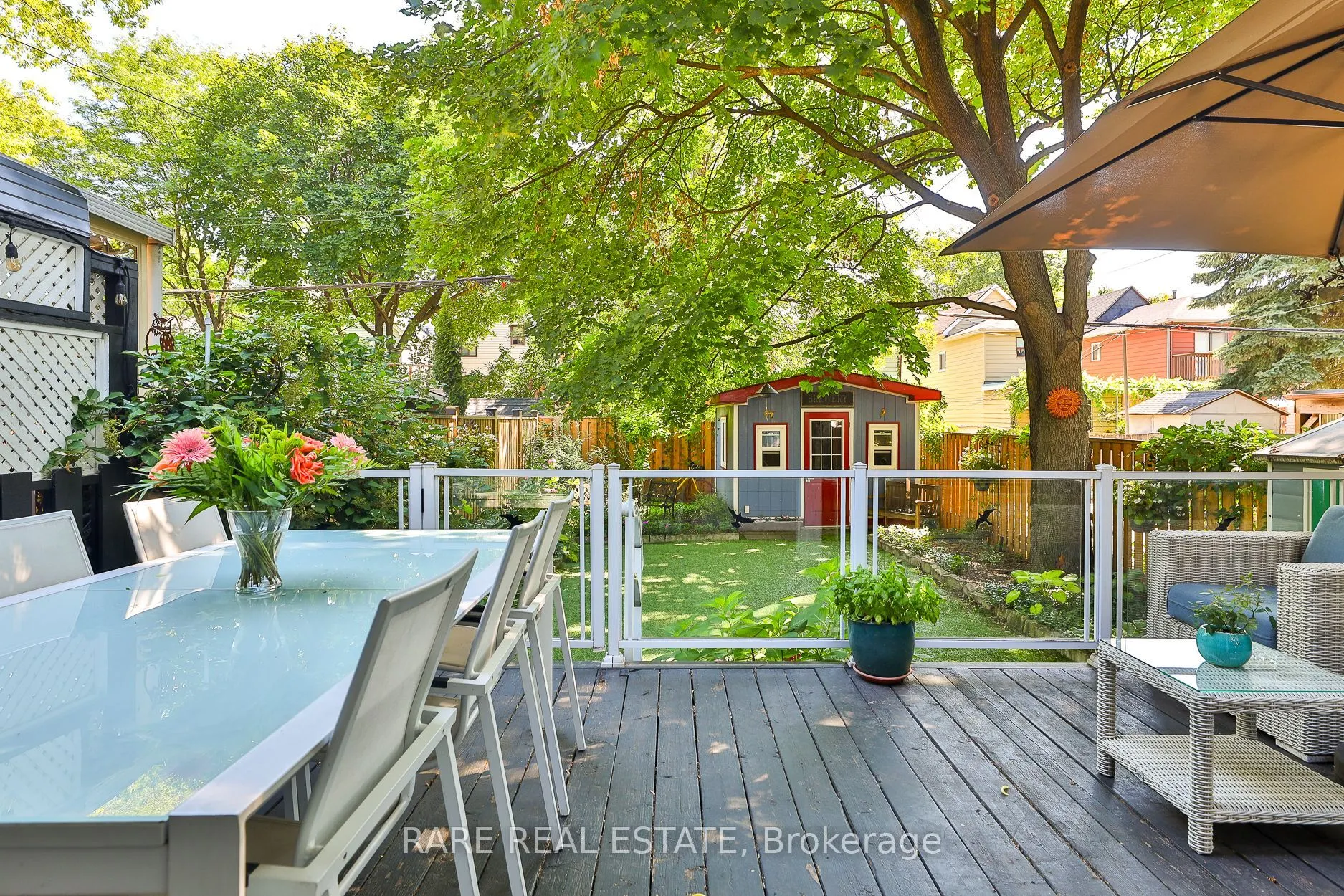965 Logan Avenue