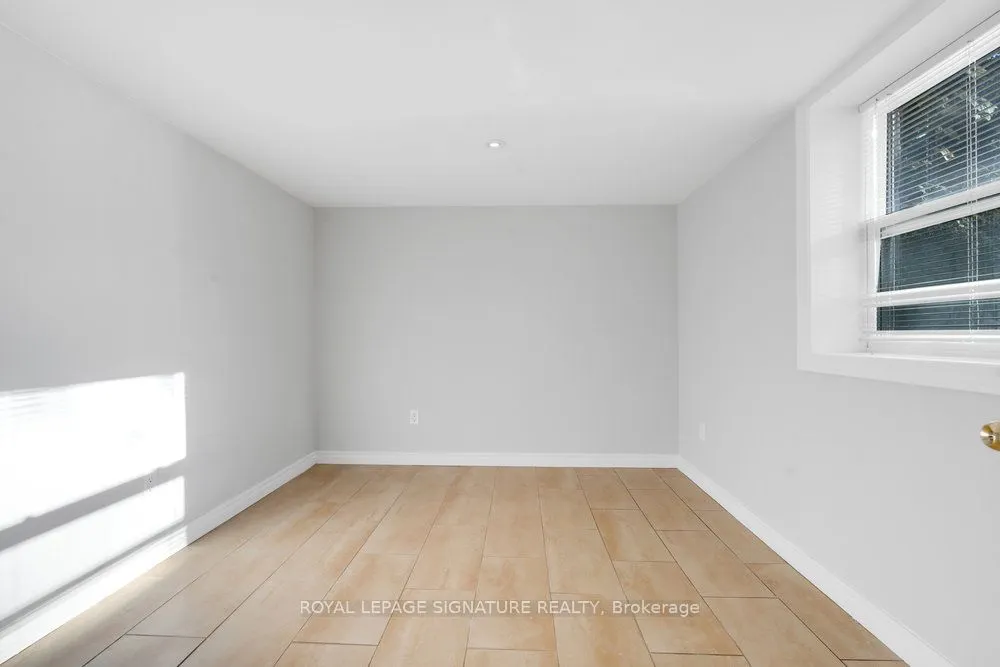 23 Burnview Crescent