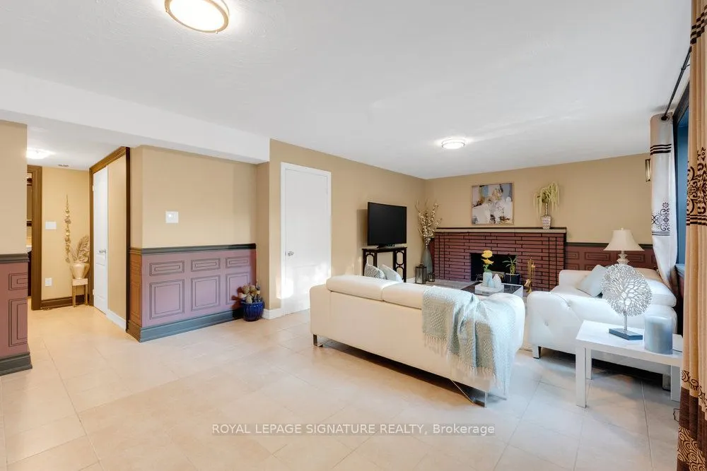23 Burnview Crescent