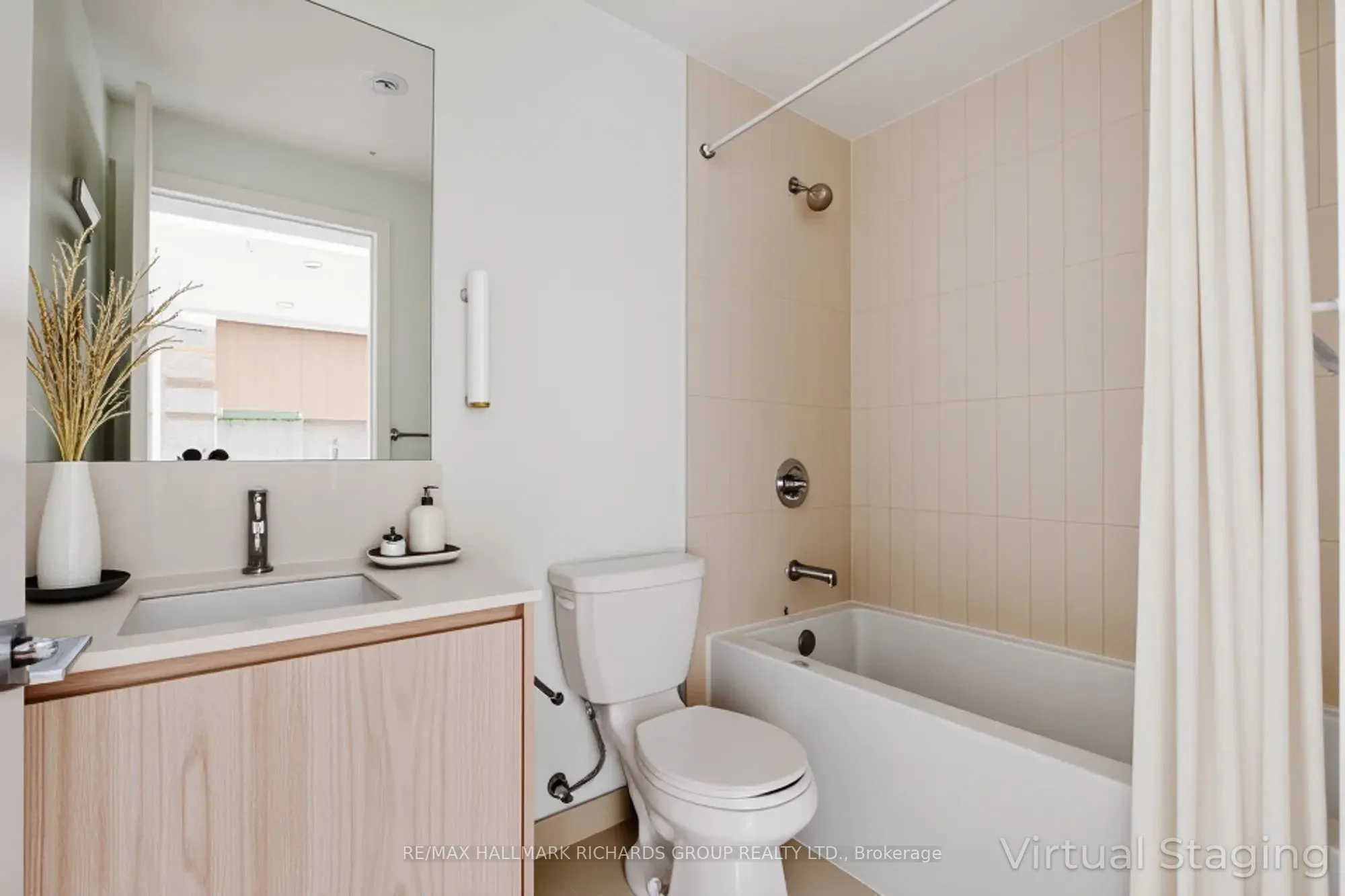 1161 Kingston Road, #605