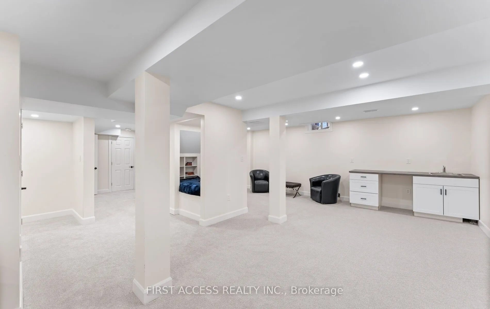 97 Deverell Street