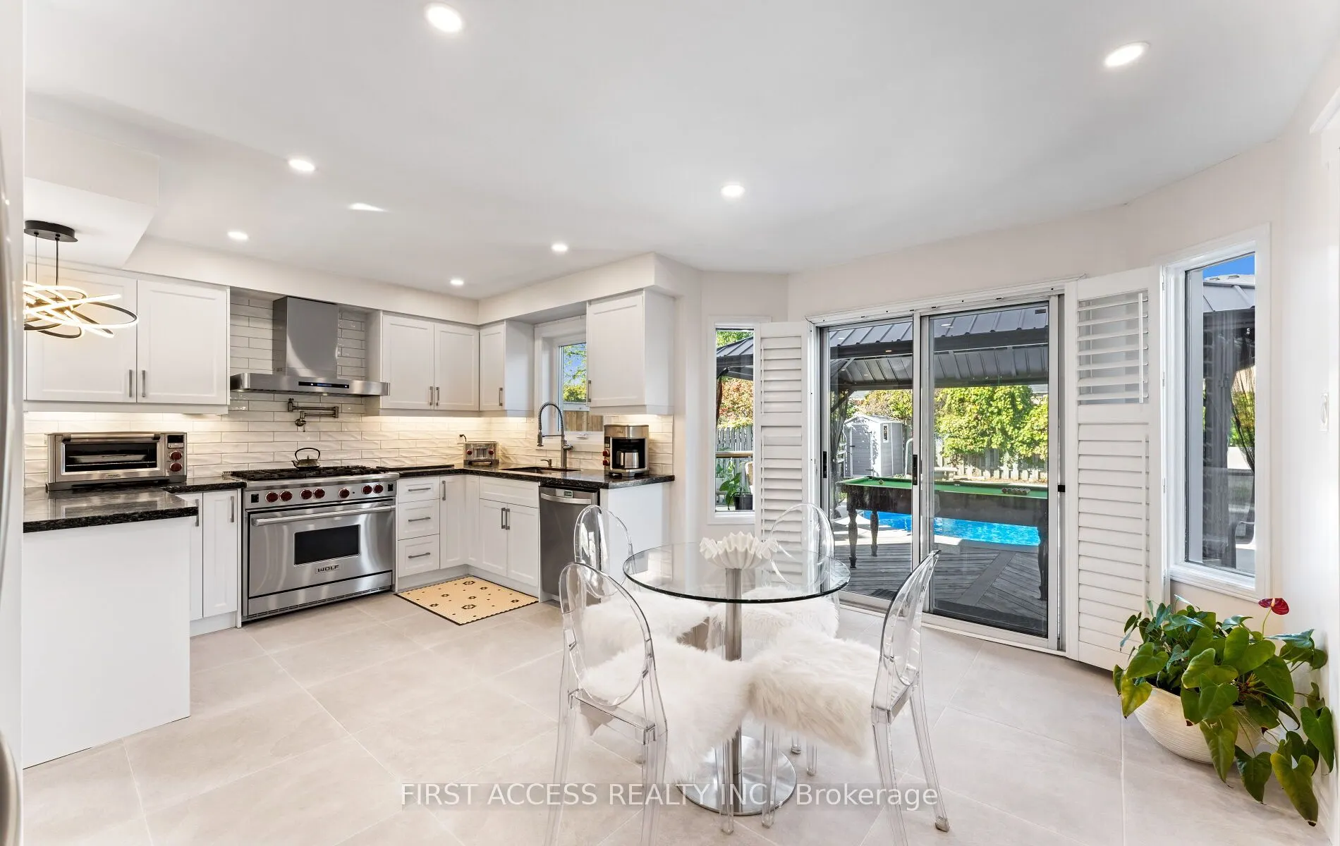 97 Deverell Street