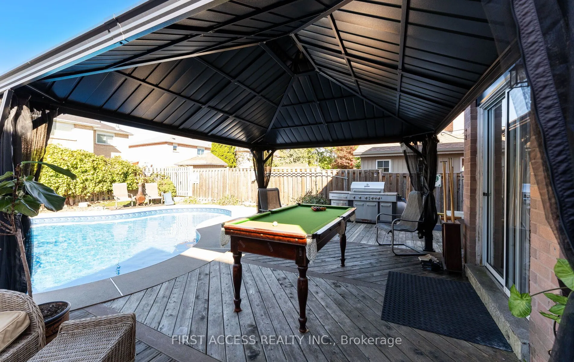 97 Deverell Street