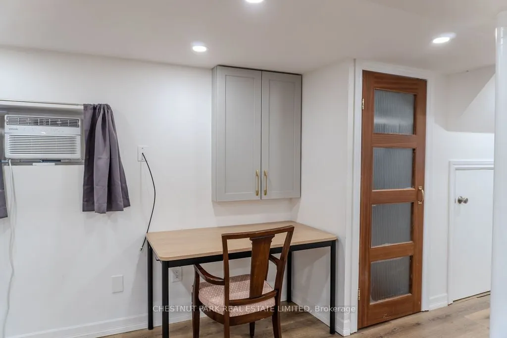 1065 Pape Avenue, #Lower