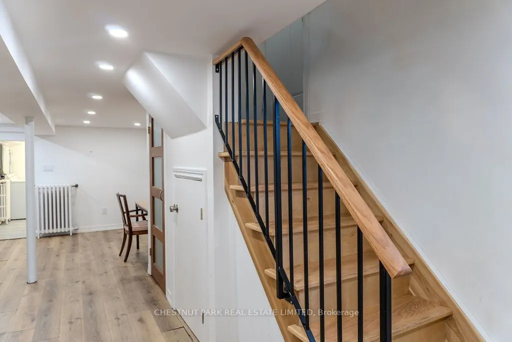 1065 Pape Avenue, #Lower