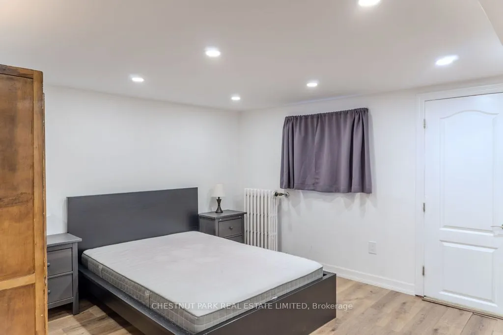 1065 Pape Avenue, #Lower