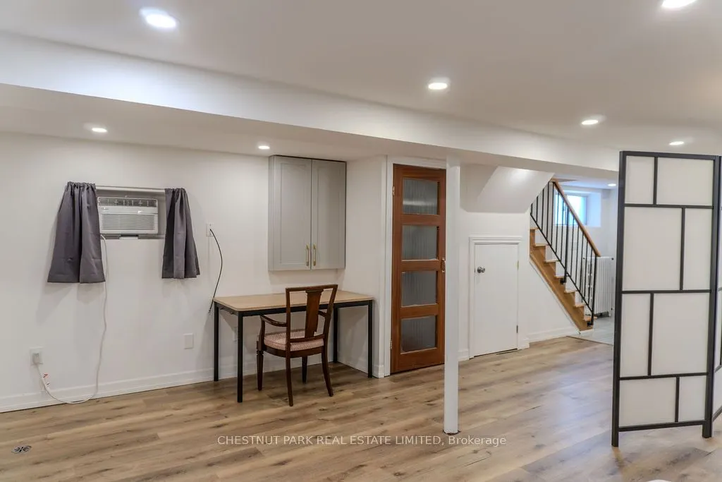 1065 Pape Avenue, #Lower