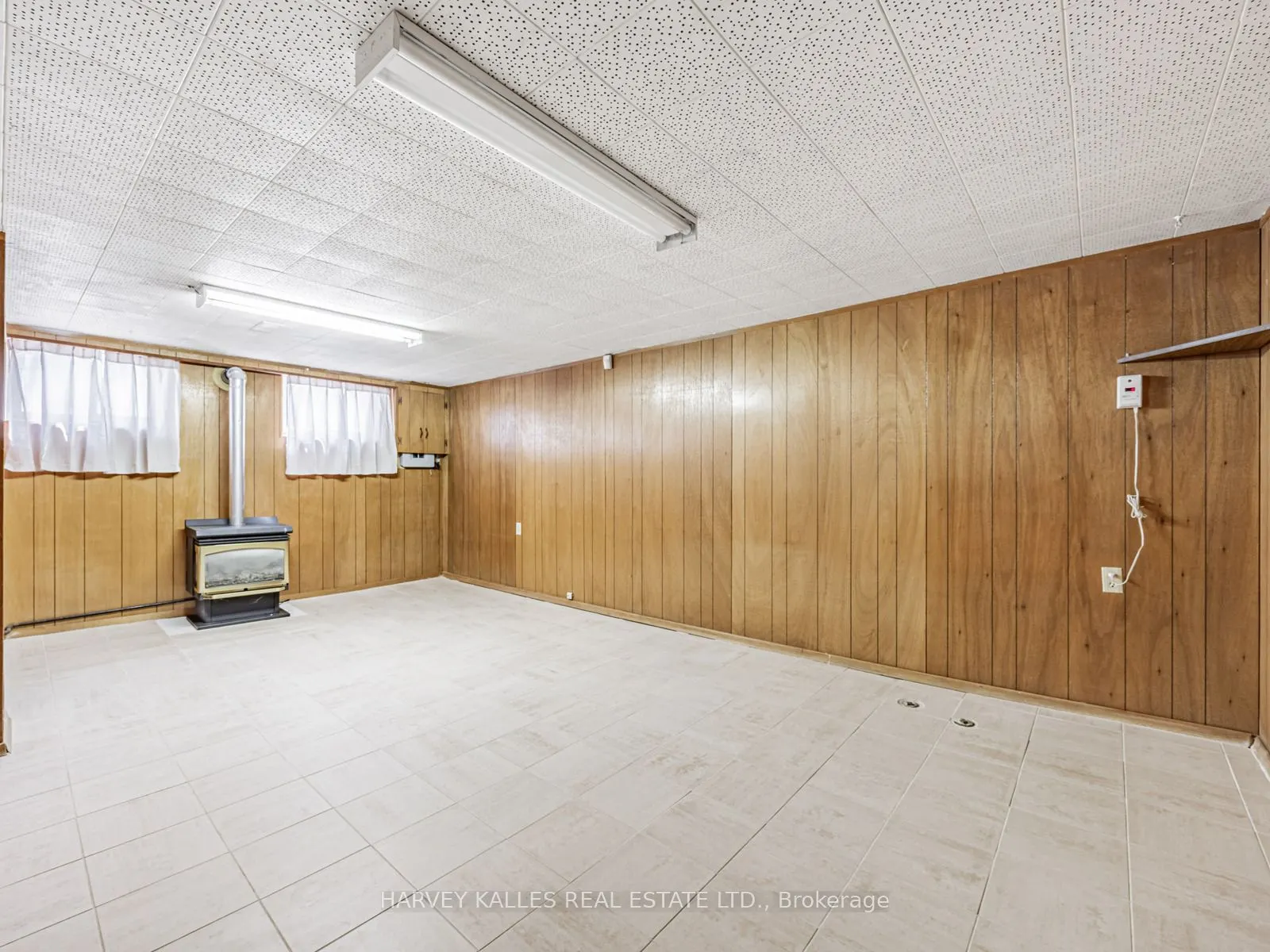 205 Vauxhall Drive