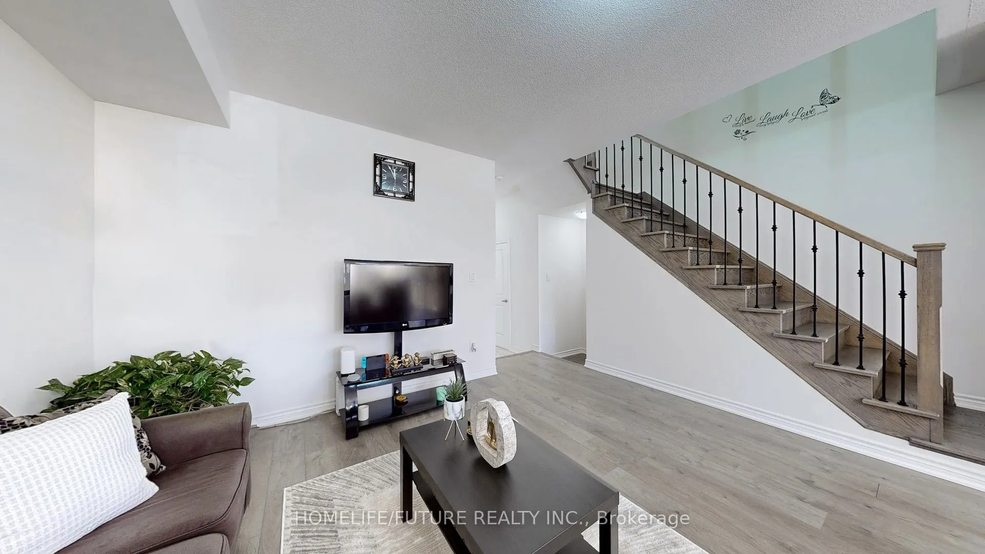 348 Okanagan Path