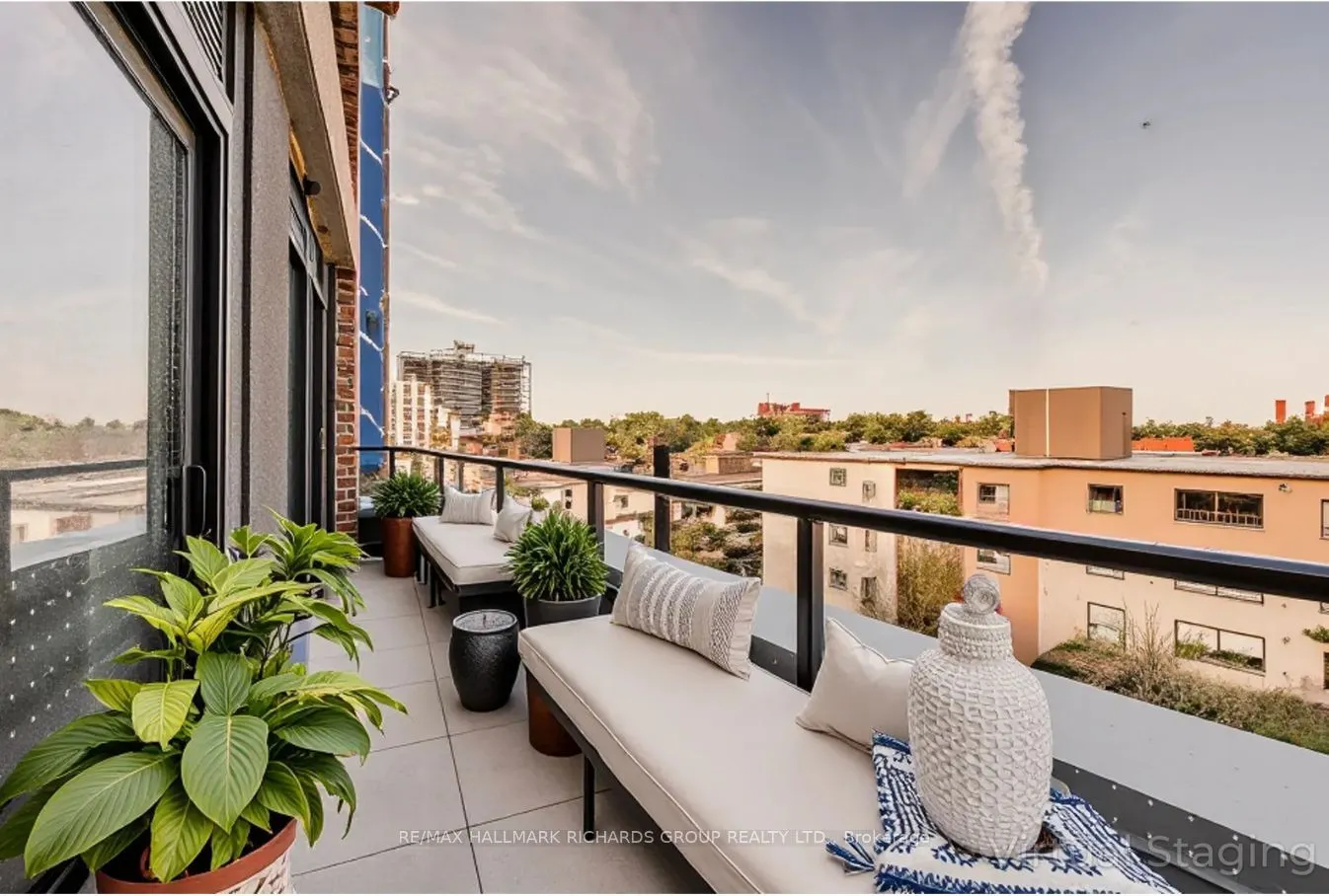 1161 Kingston Road, #504