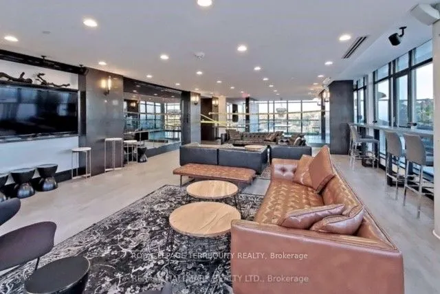 1190 Dundas Street E, #510