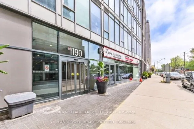 1190 Dundas Street E, #510