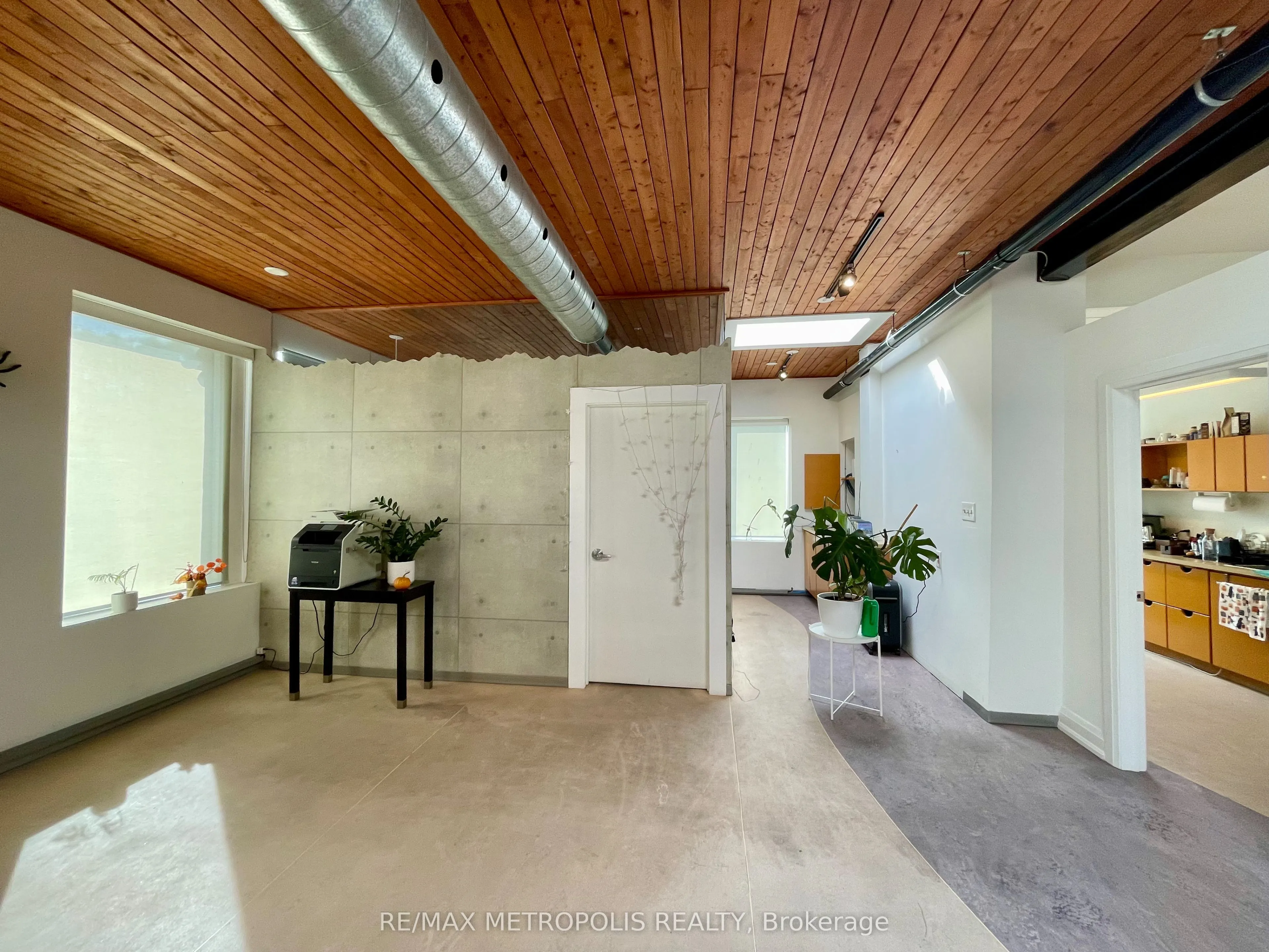 238 Broadview Avenue