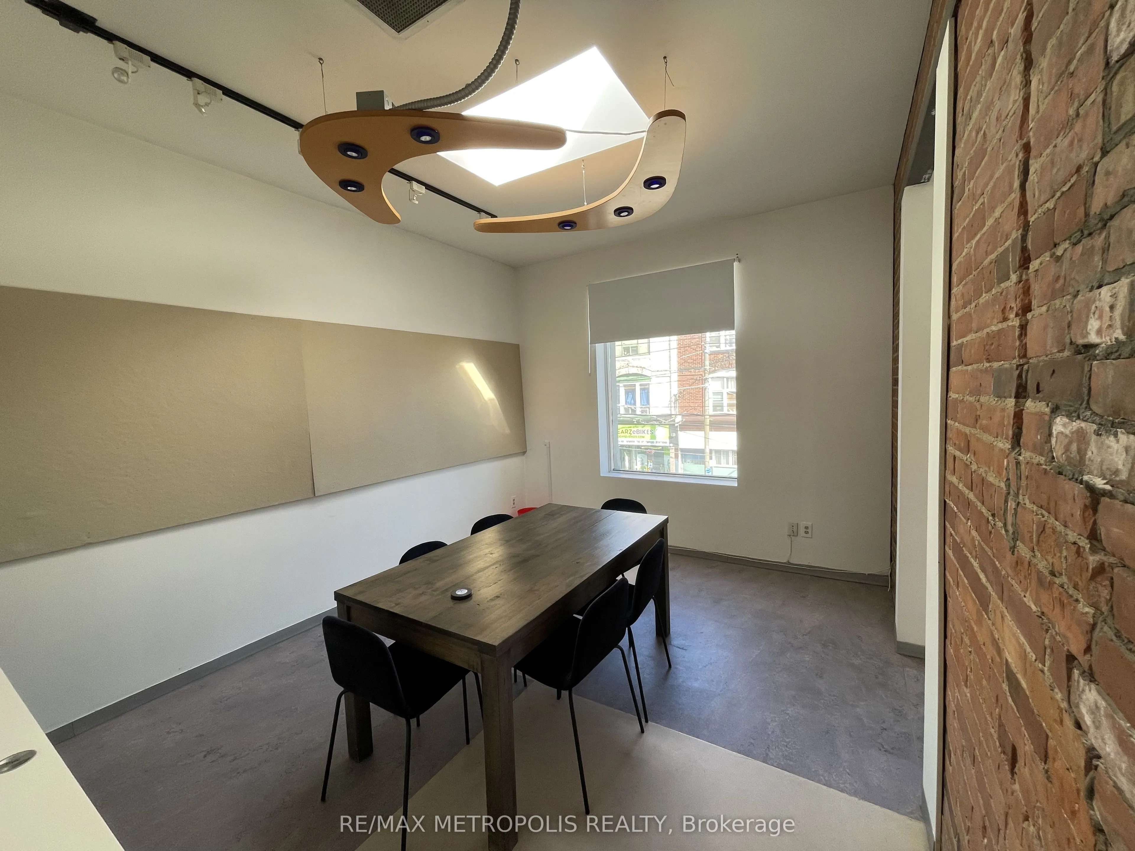 238 Broadview Avenue