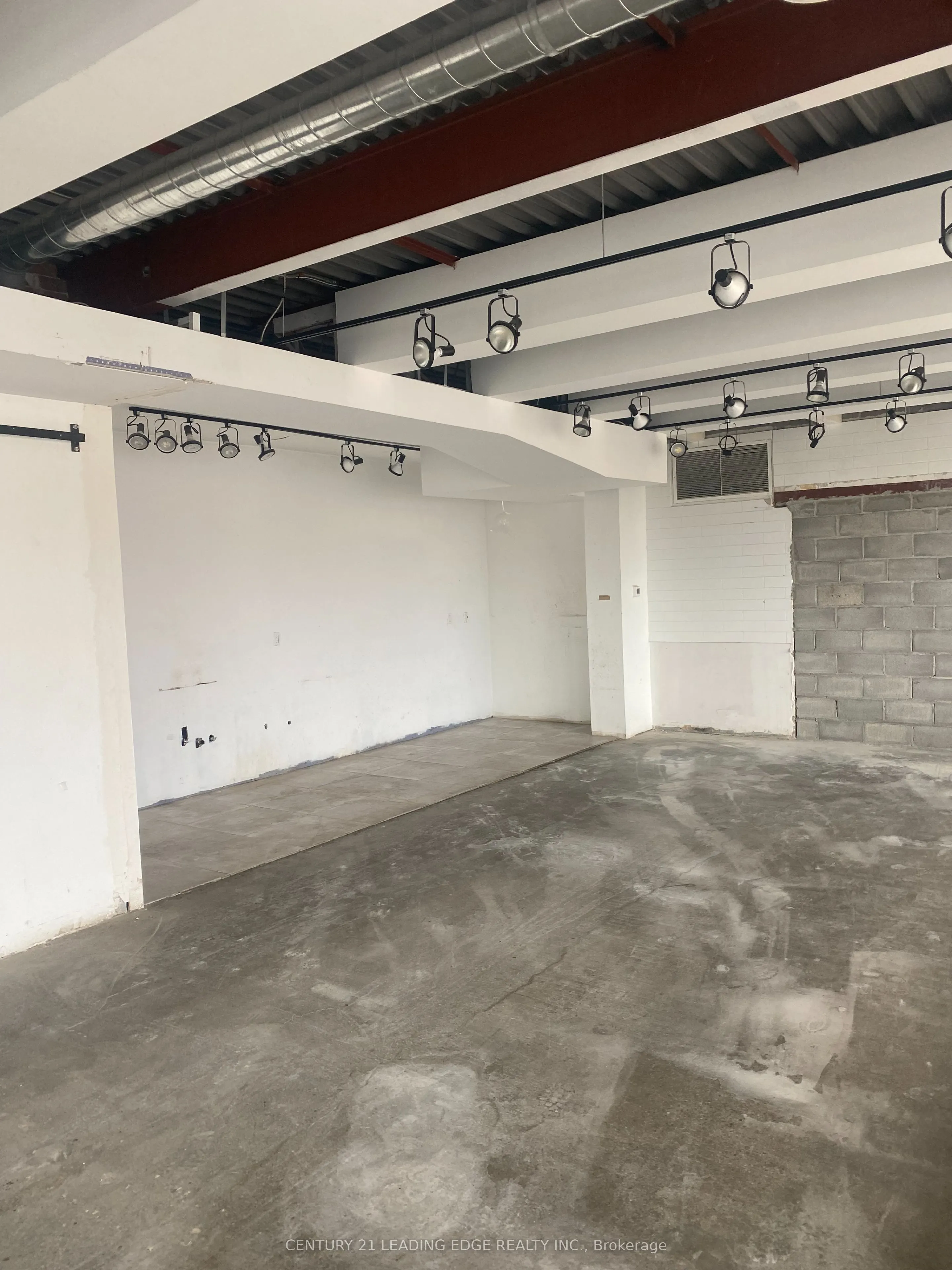 787 Warden Avenue, #1