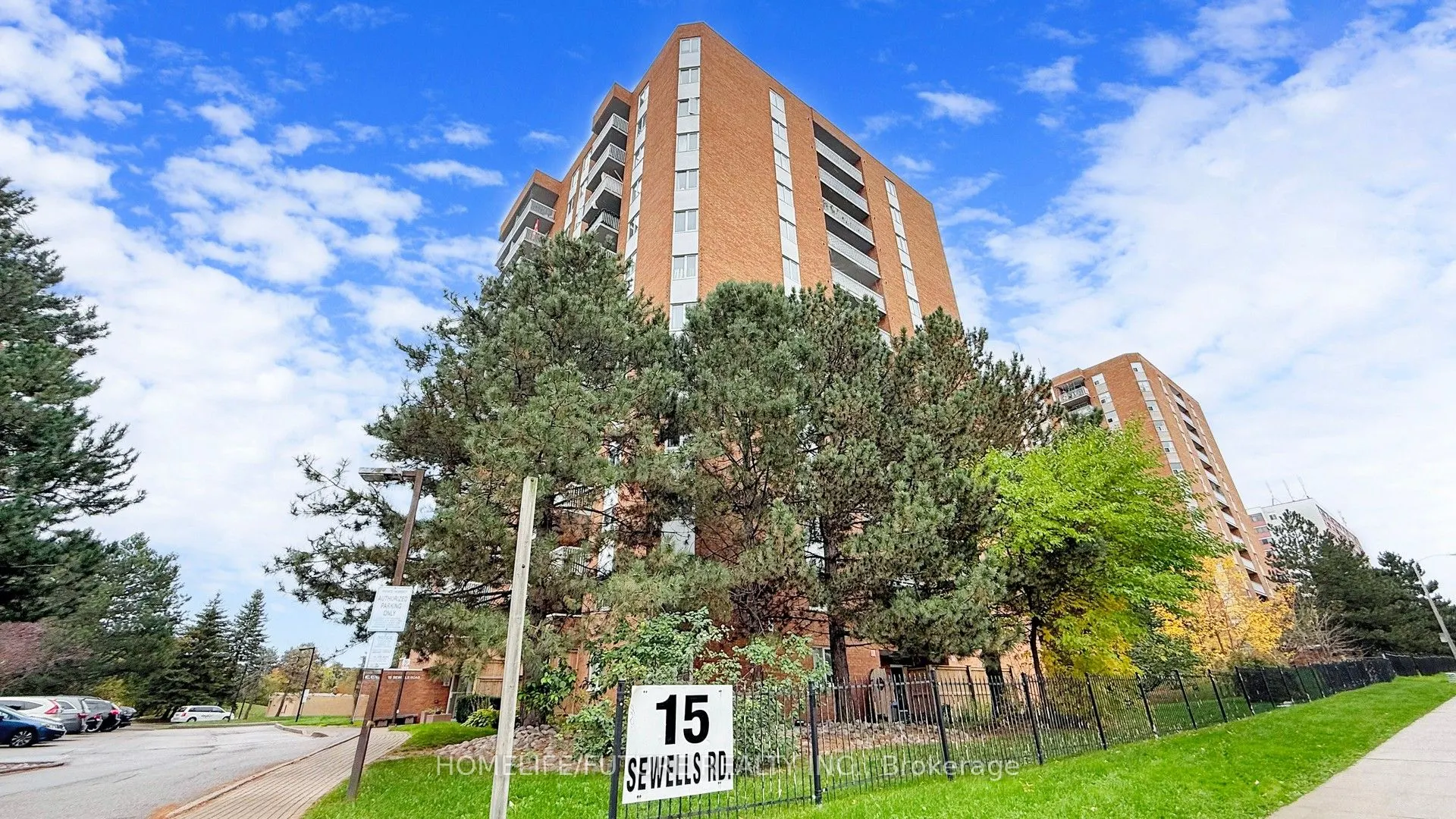 15 Sewells Road, #204