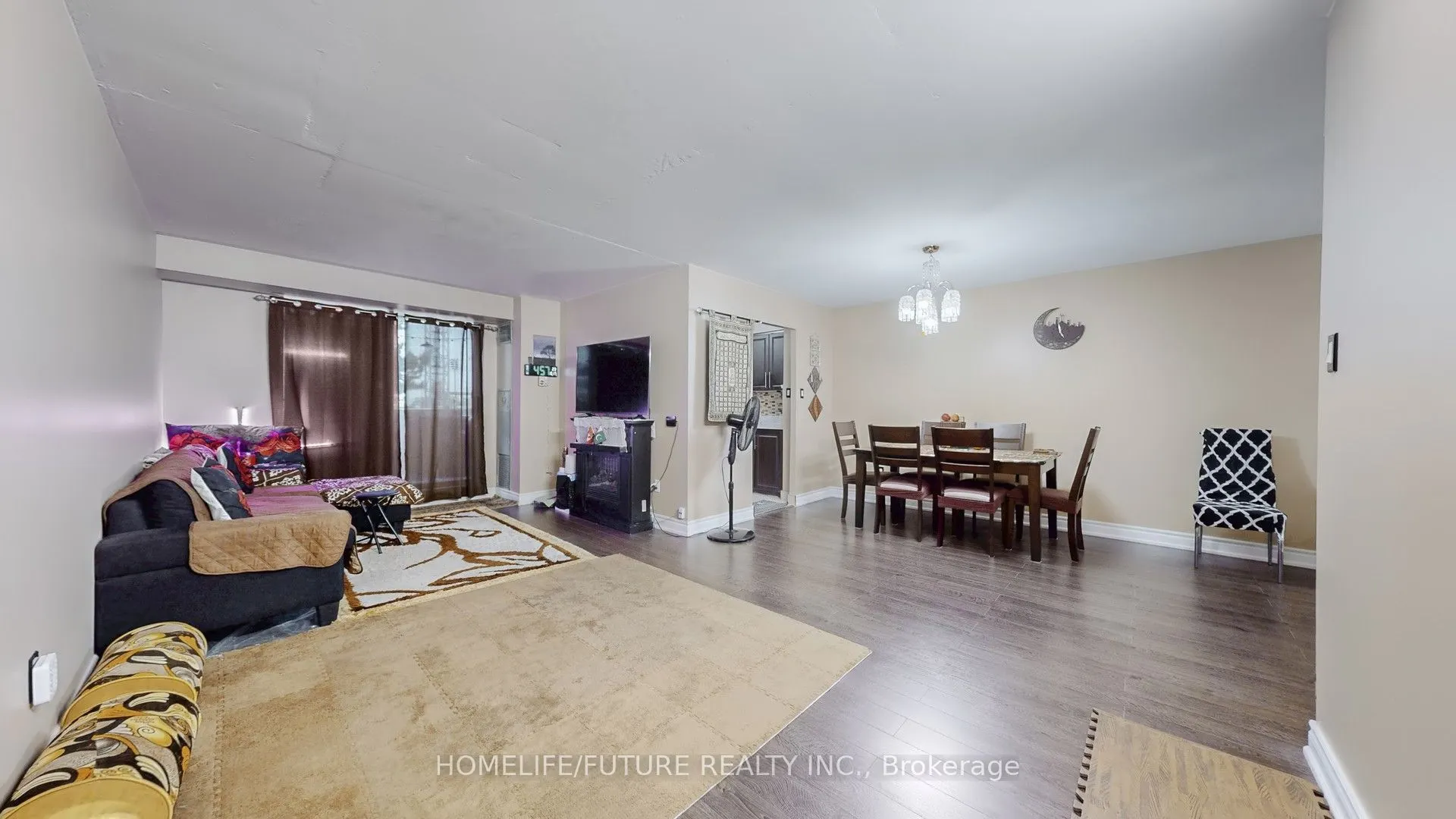15 Sewells Road, #204