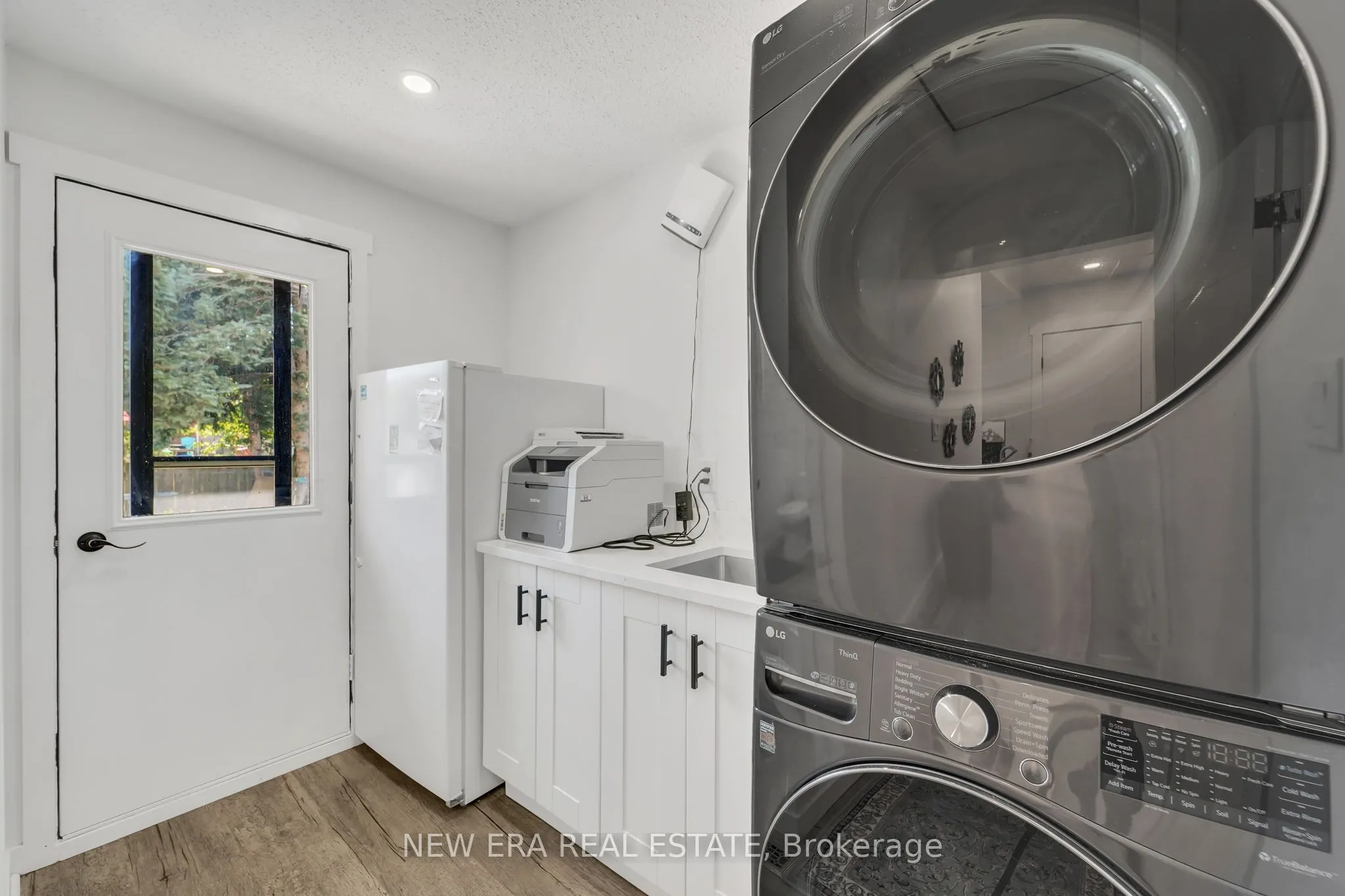 19 Glenabbey Drive