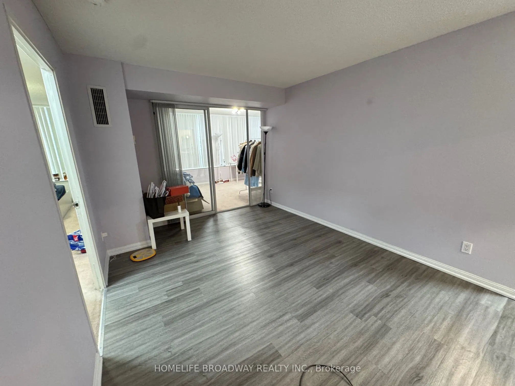 88 Corporate Drive, #1803