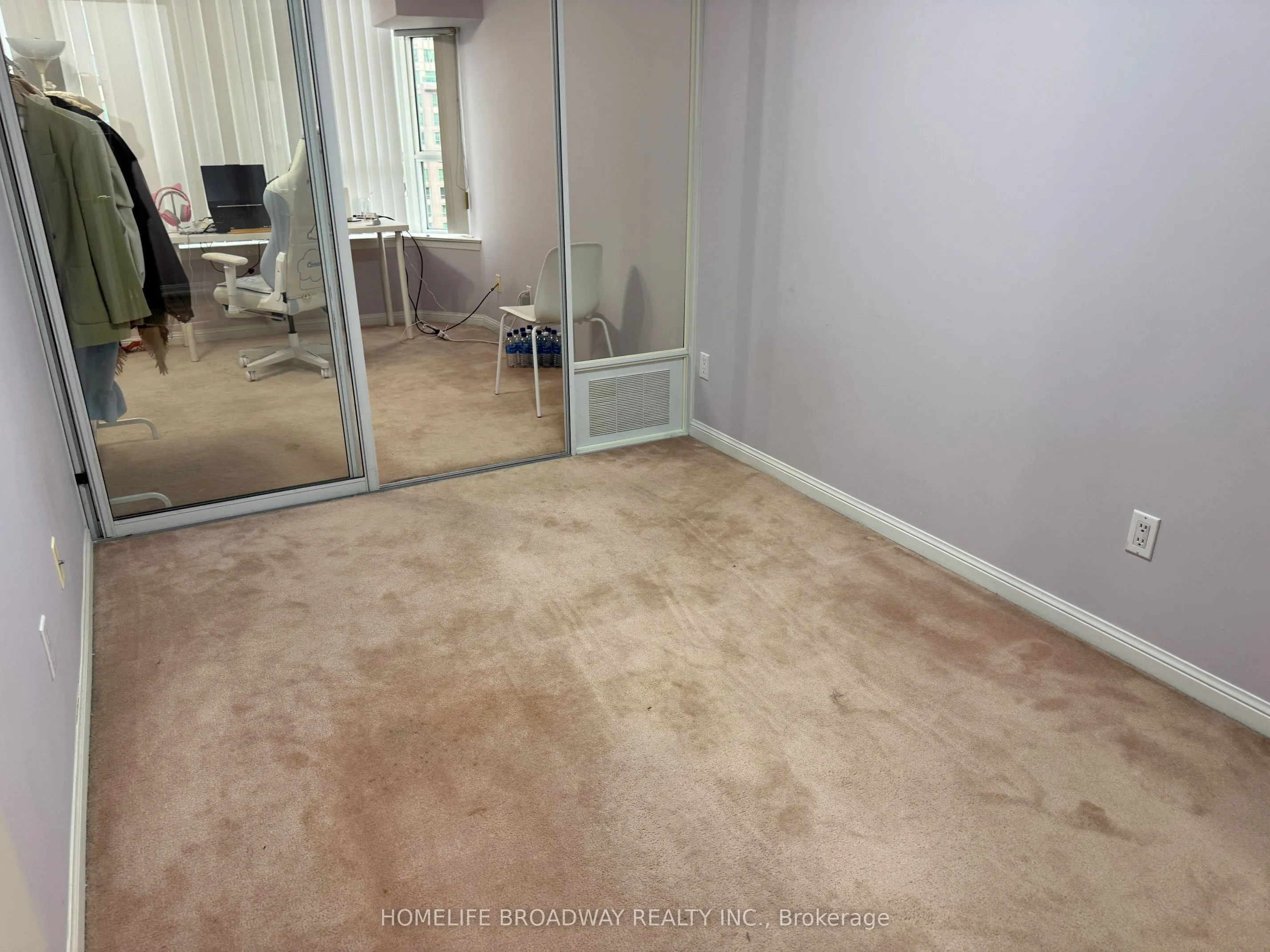88 Corporate Drive, #1803