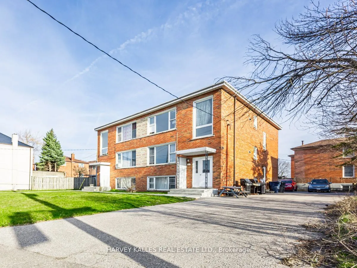 561-563 Danforth Road