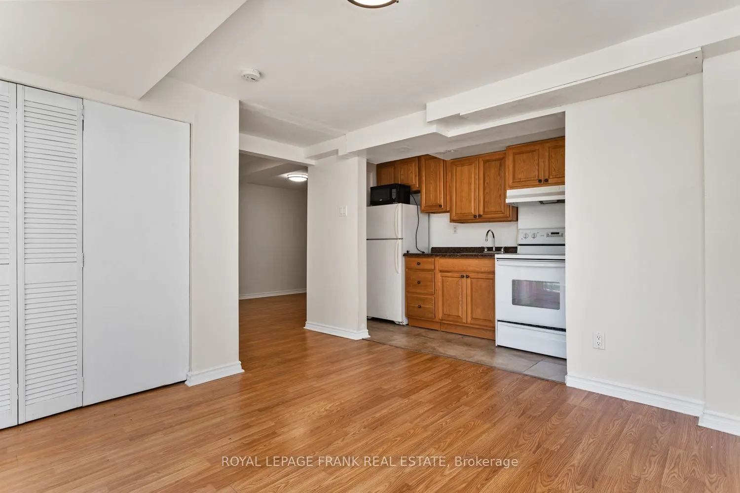 35 Fernbank Place