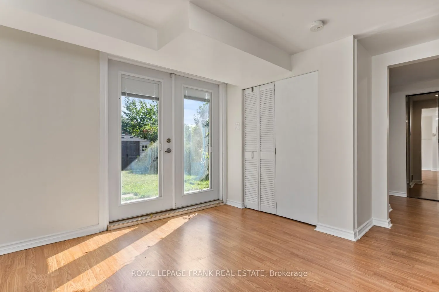 35 Fernbank Place