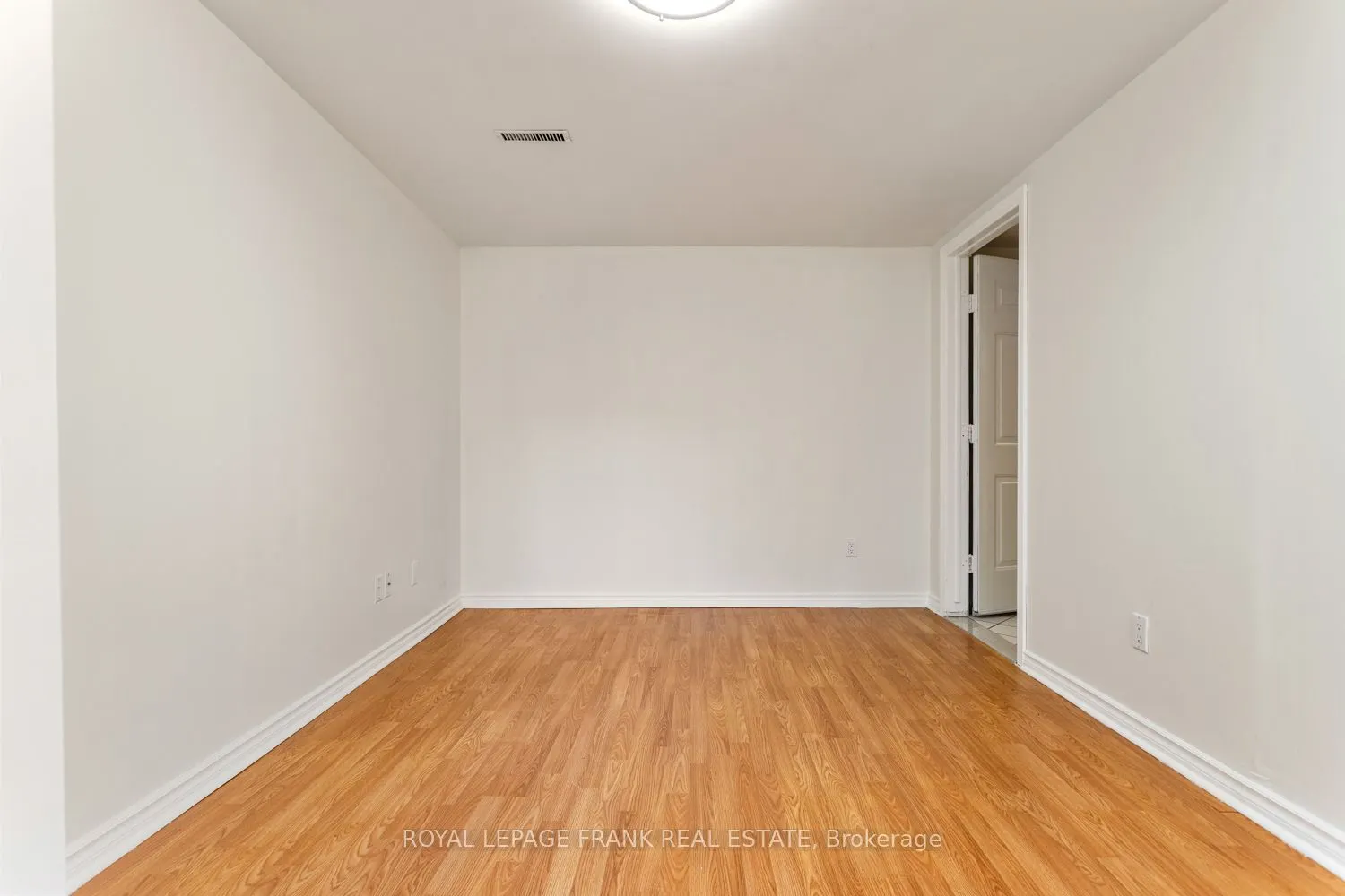 35 Fernbank Place