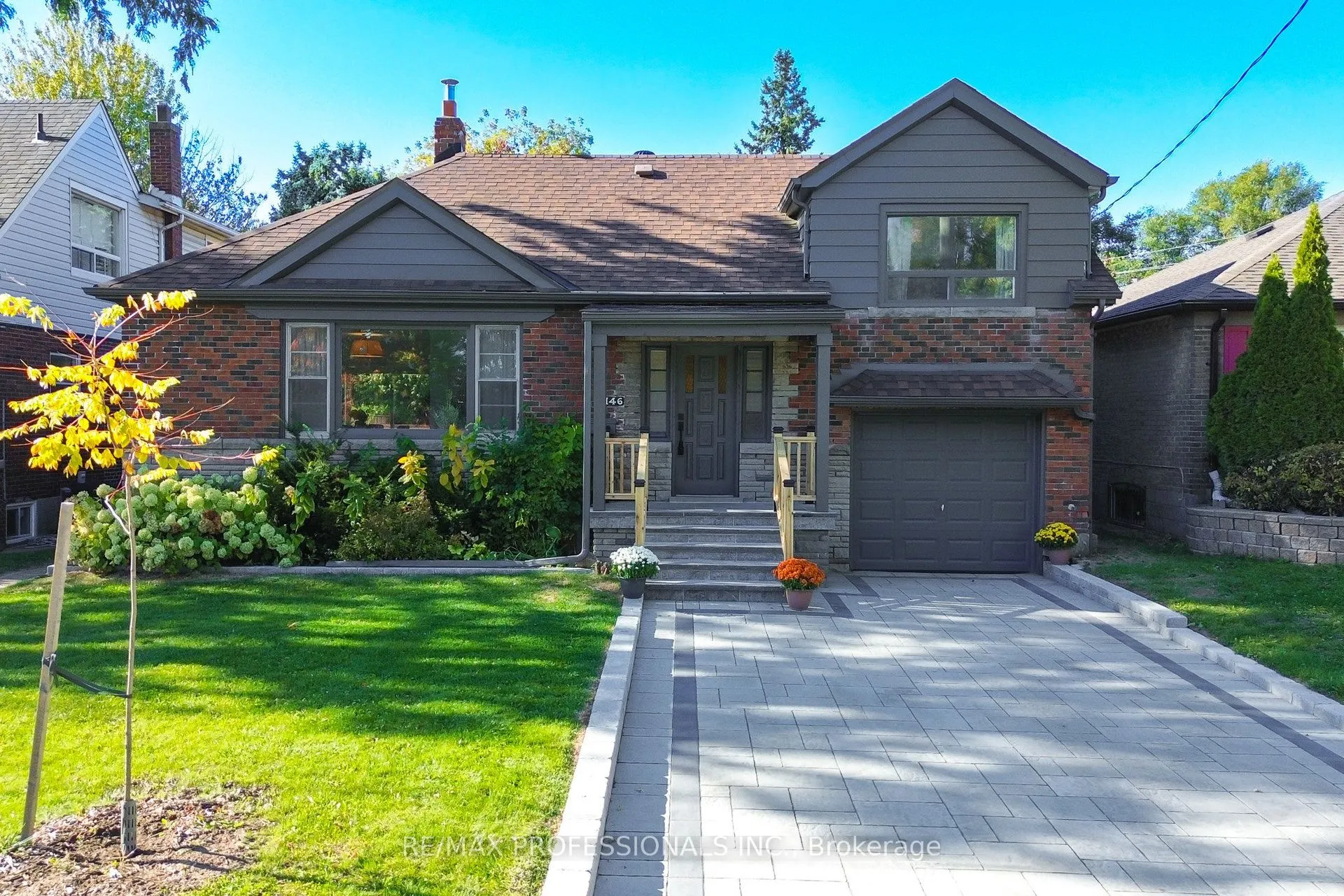 146 Pinegrove Avenue